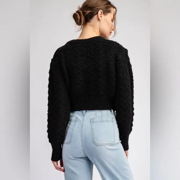 083. 3D FLOWER BUTTON CARDIGAN SWEATER