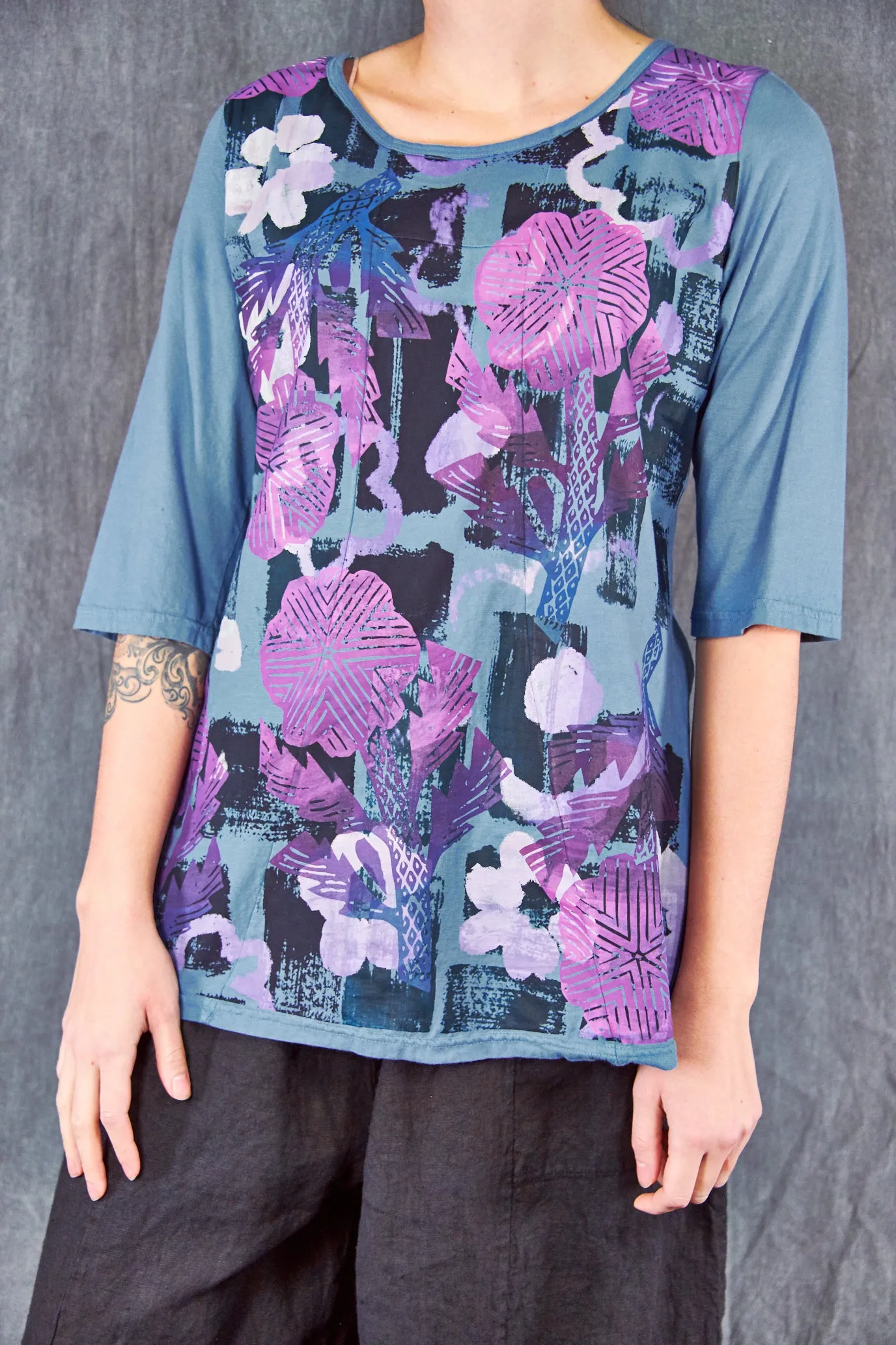 1207 Sunny Day Top-Summer Blue-Paper Cut