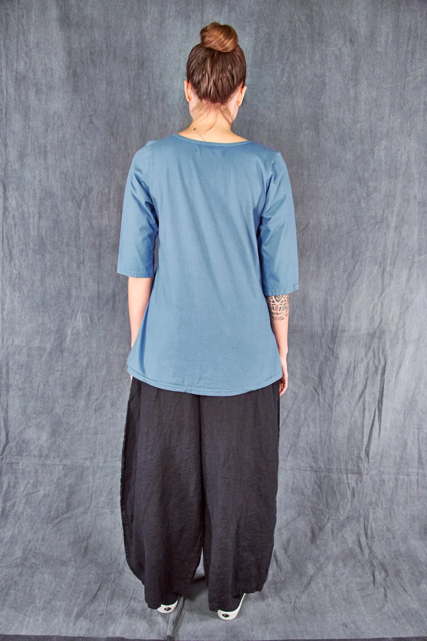 1207 Sunny Day Top-Summer Blue-Paper Cut