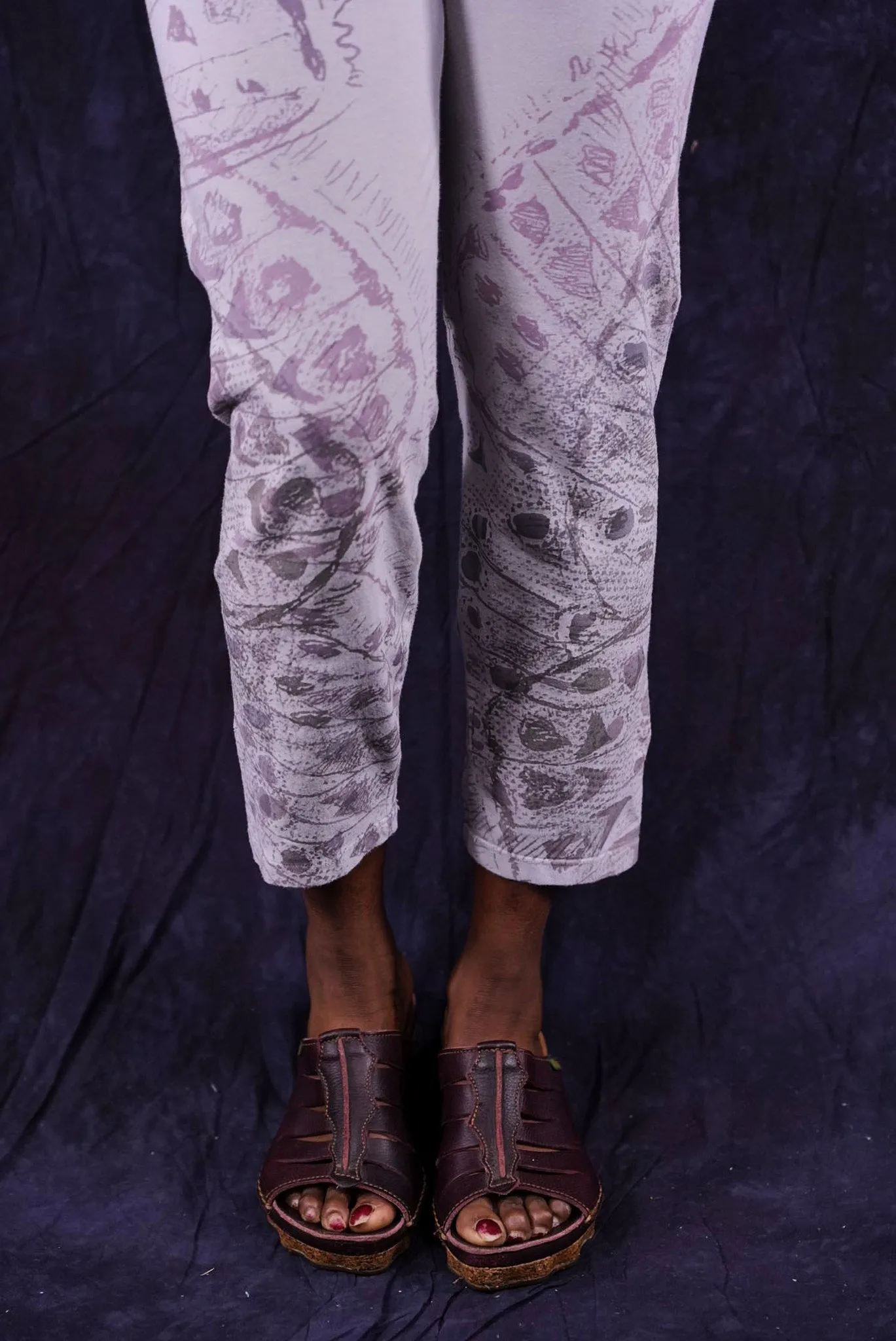 3167 Crop Legging  Rice Paper-P
