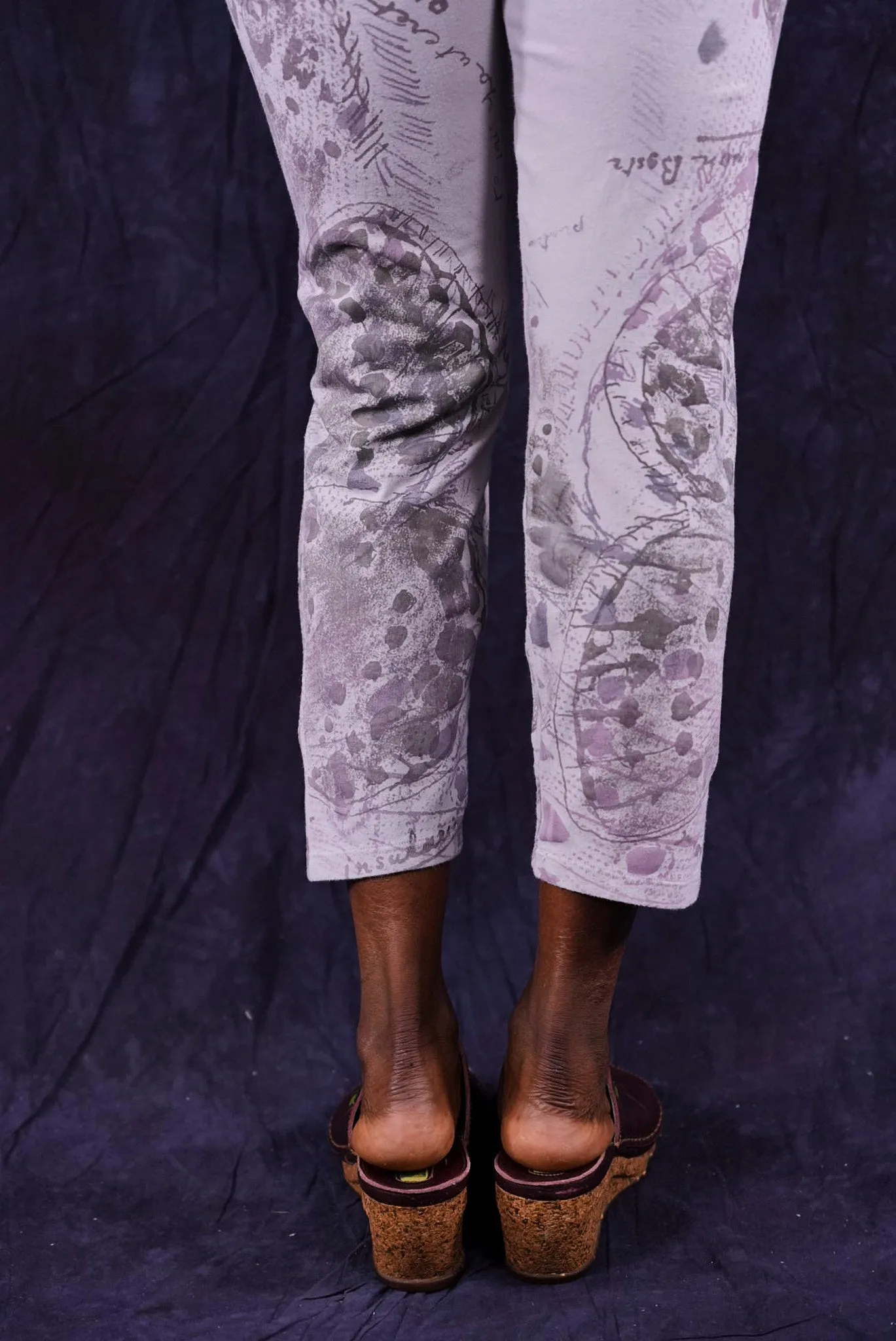 3167 Crop Legging  Rice Paper-P