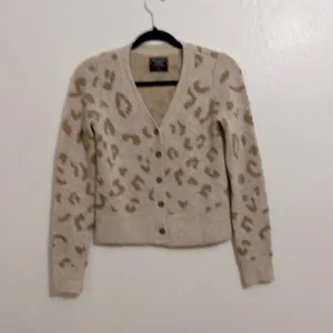 Abercrombie &amp; Fitch 5 Button Beige V Neck Animal Print Cardigan Size XS
