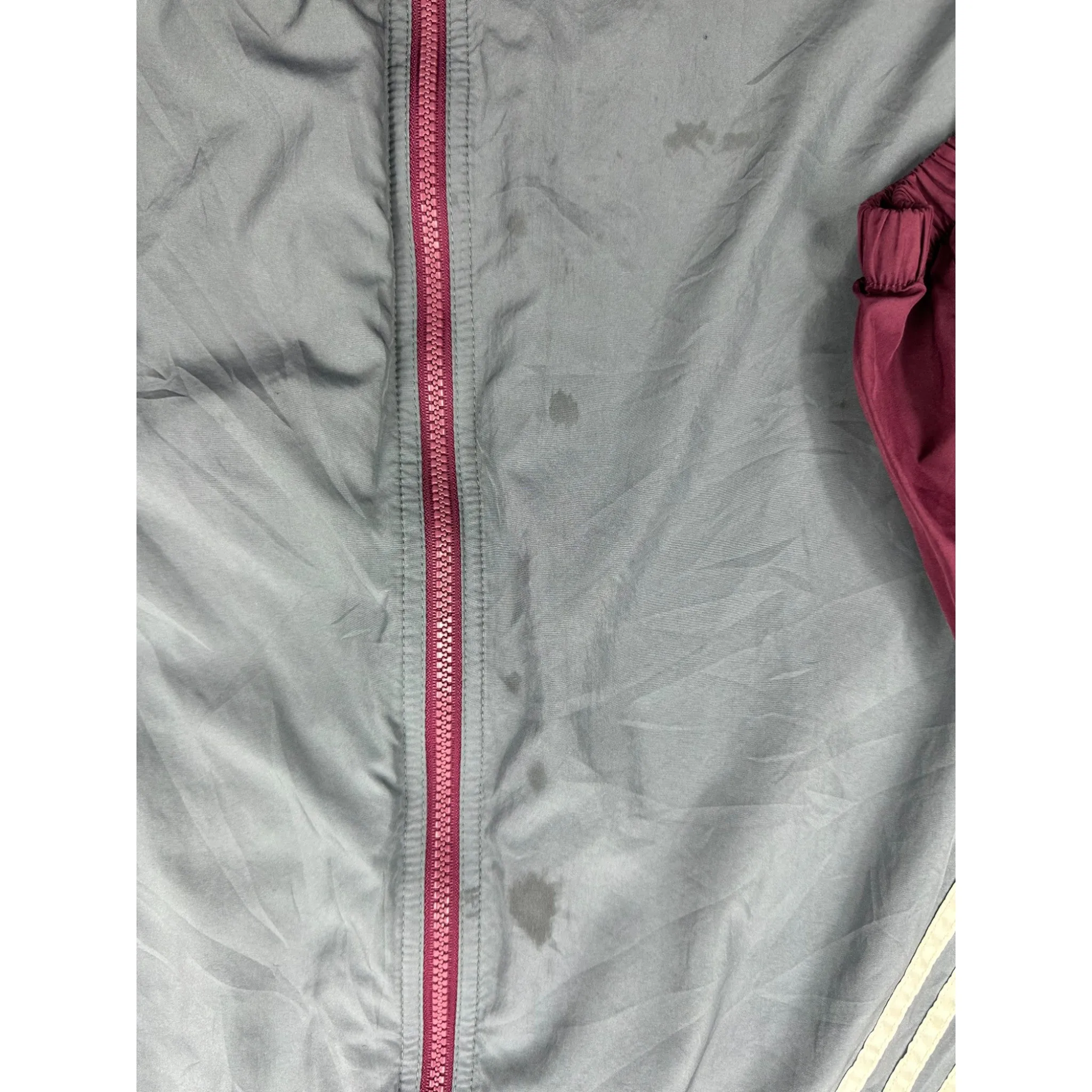 ADIDAS "PLAIN" WINDBREAKER - (L)