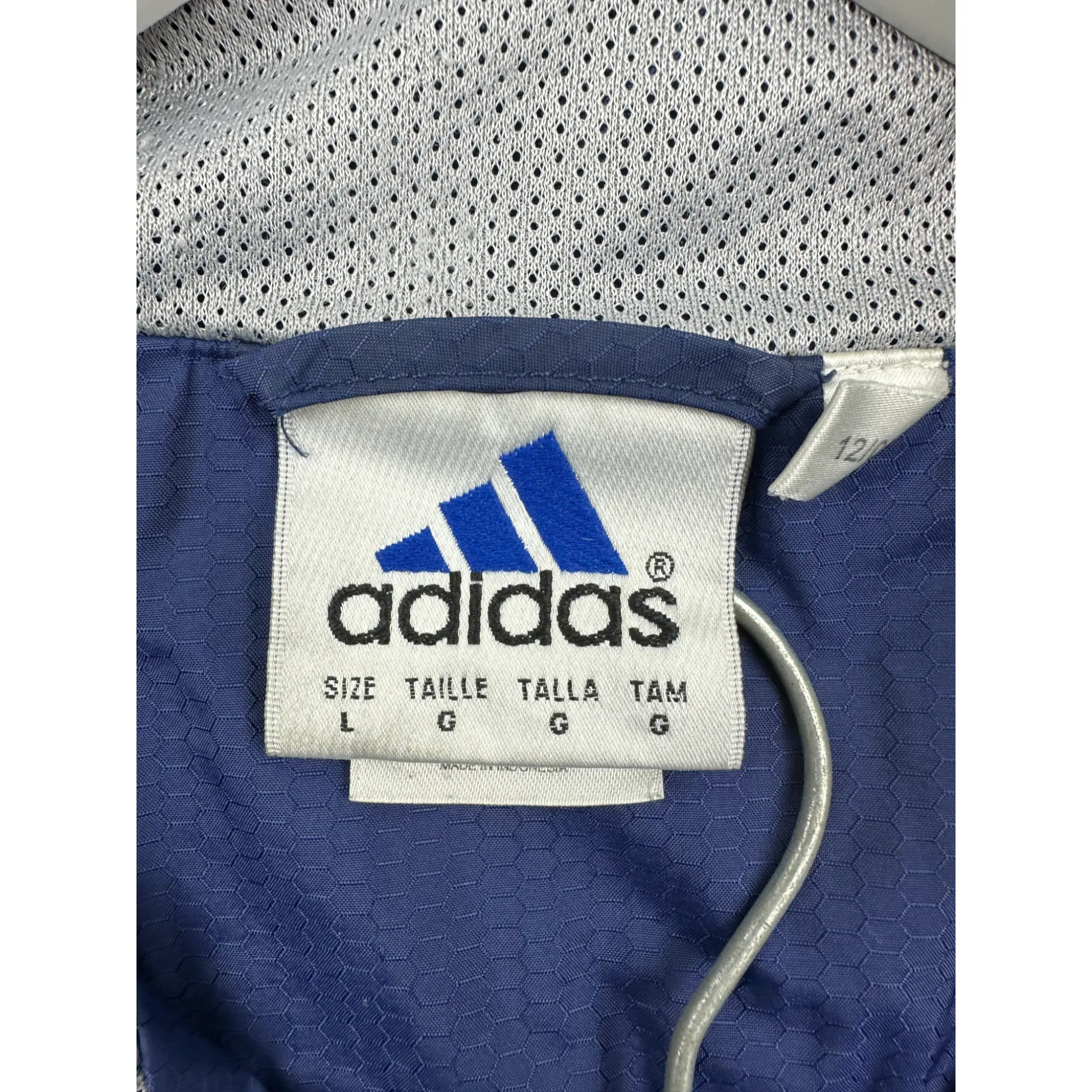 ADIDAS SMALL BADGE WINDBREAKER - (L)