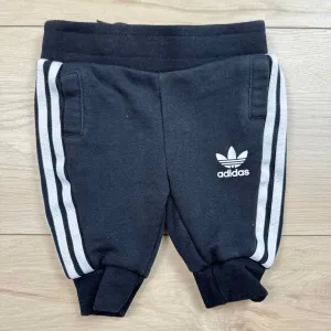 Adidas SWEATPANTS