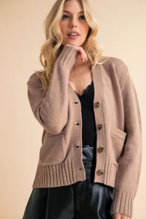 Aemi   Co Ribbed Hem Button Down V-Neck Cardigan
