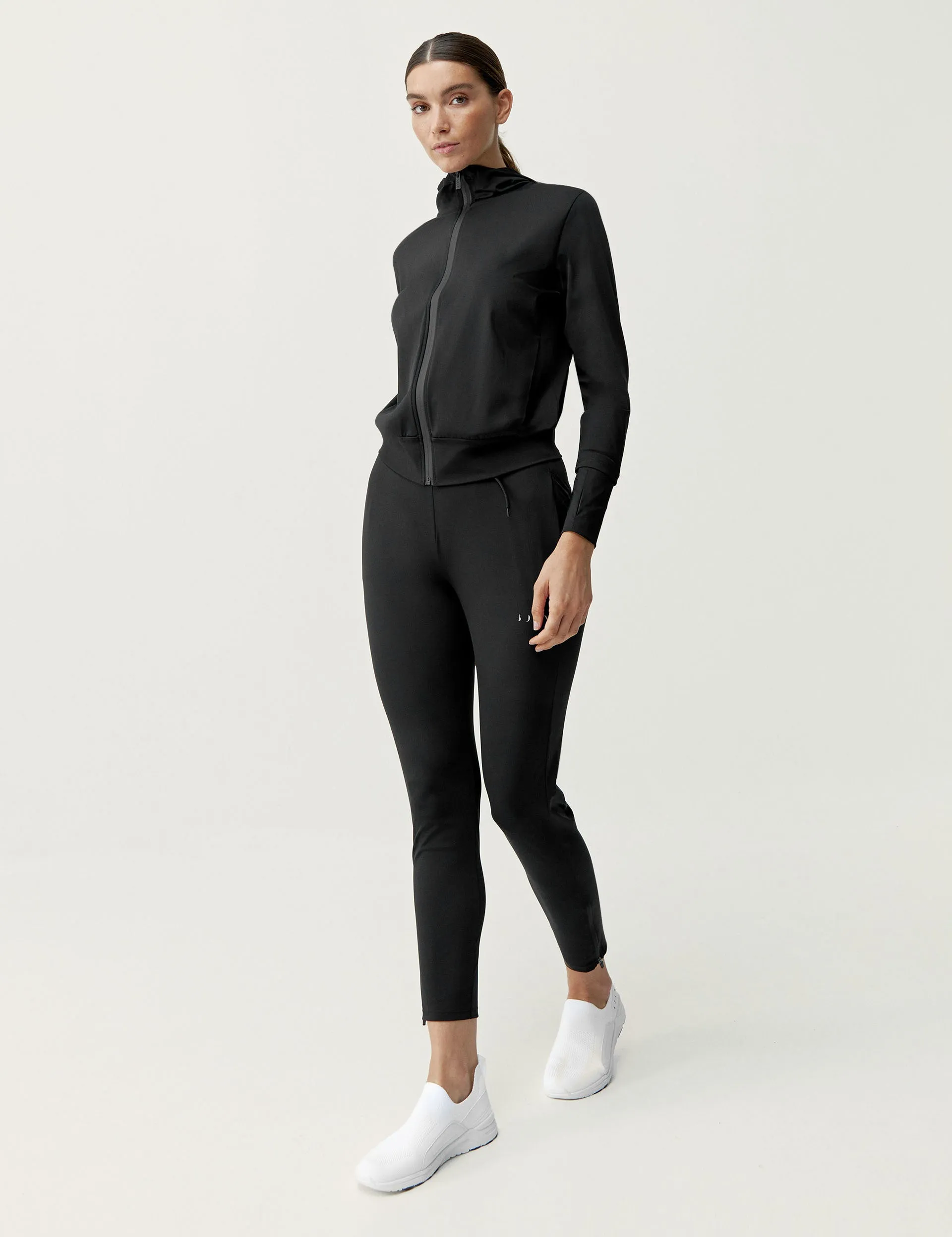 Airla Jogger - Black