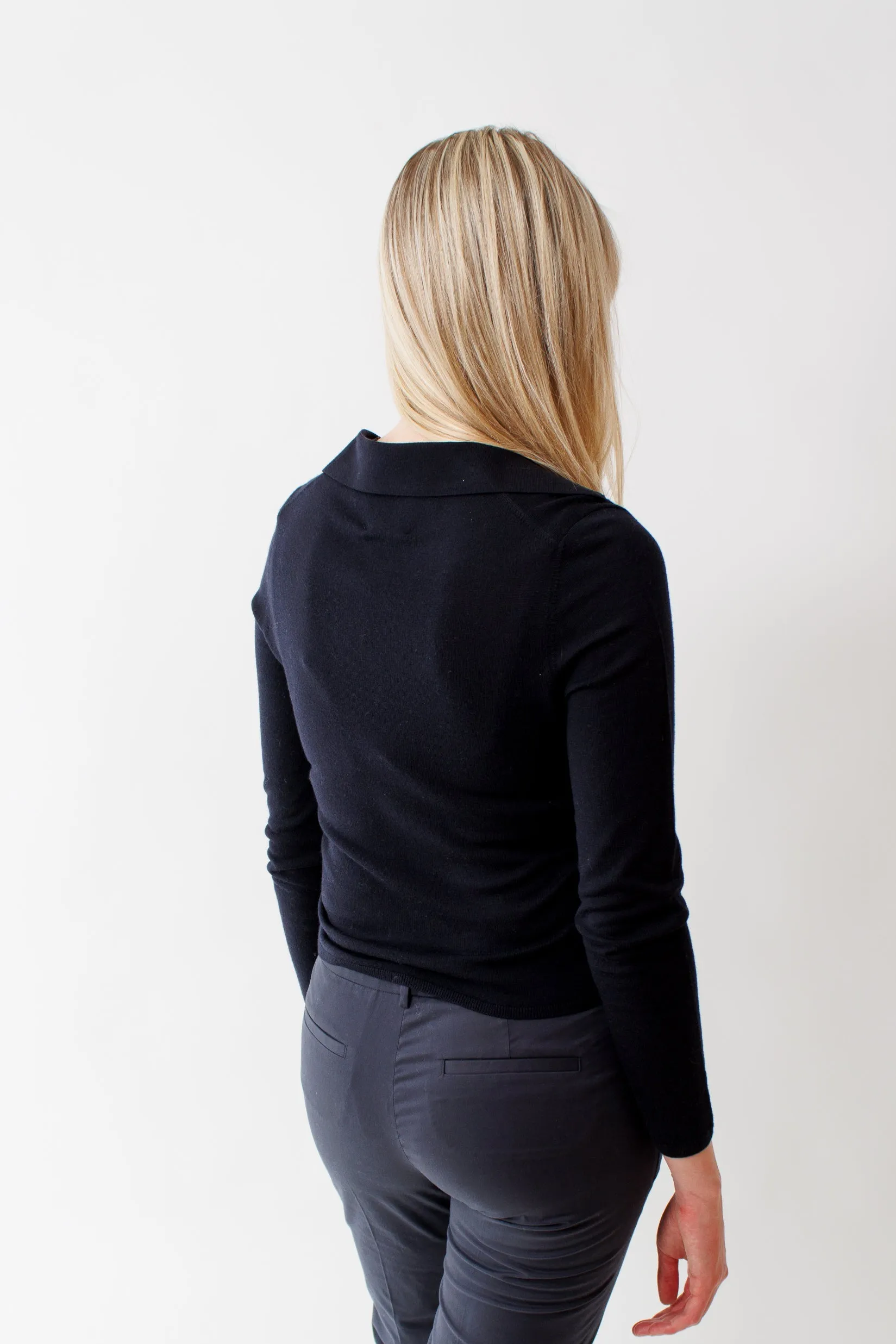 Allude Lightweight Virgin Wool Collar Cardigan