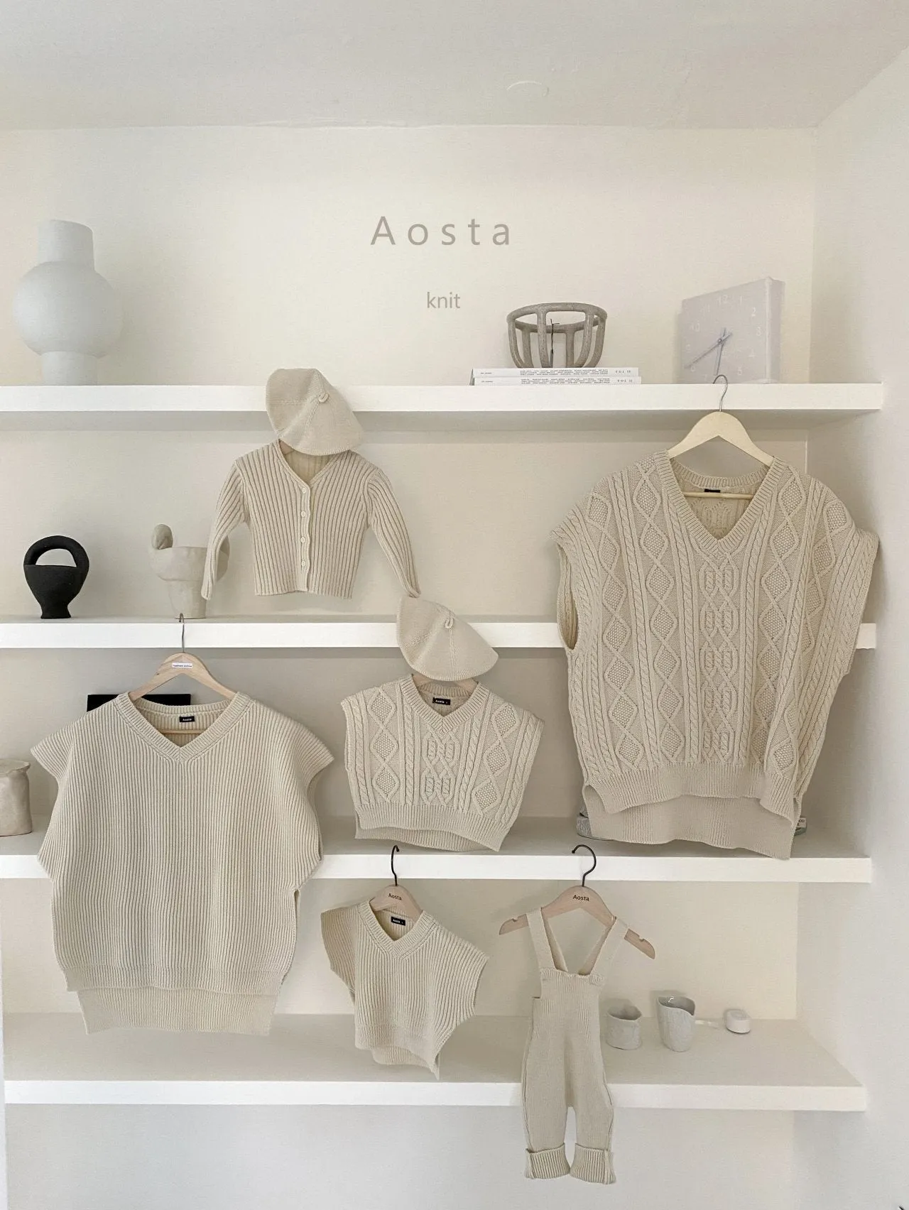Aosta Mochi Knit Vest (3 colour options)