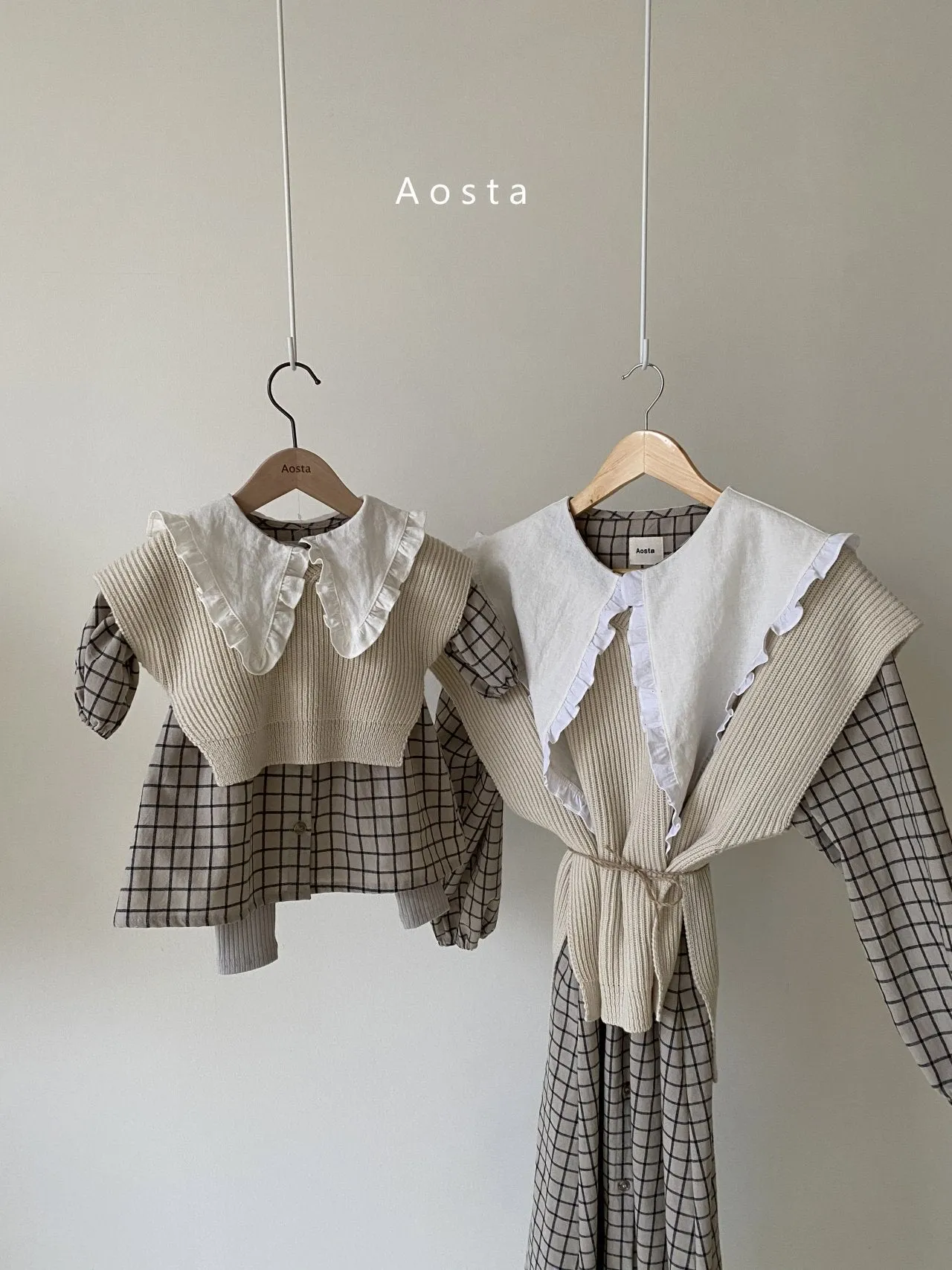 Aosta Mochi Knit Vest (3 colour options)