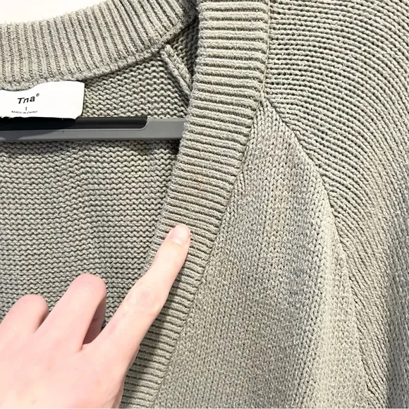 Aritzia TNA Barry Cardigan Green Size 1