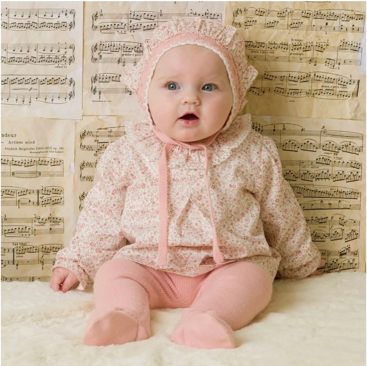 Artesania Granlei - Pink Ditsy Floral blouse and Knitted Legging set