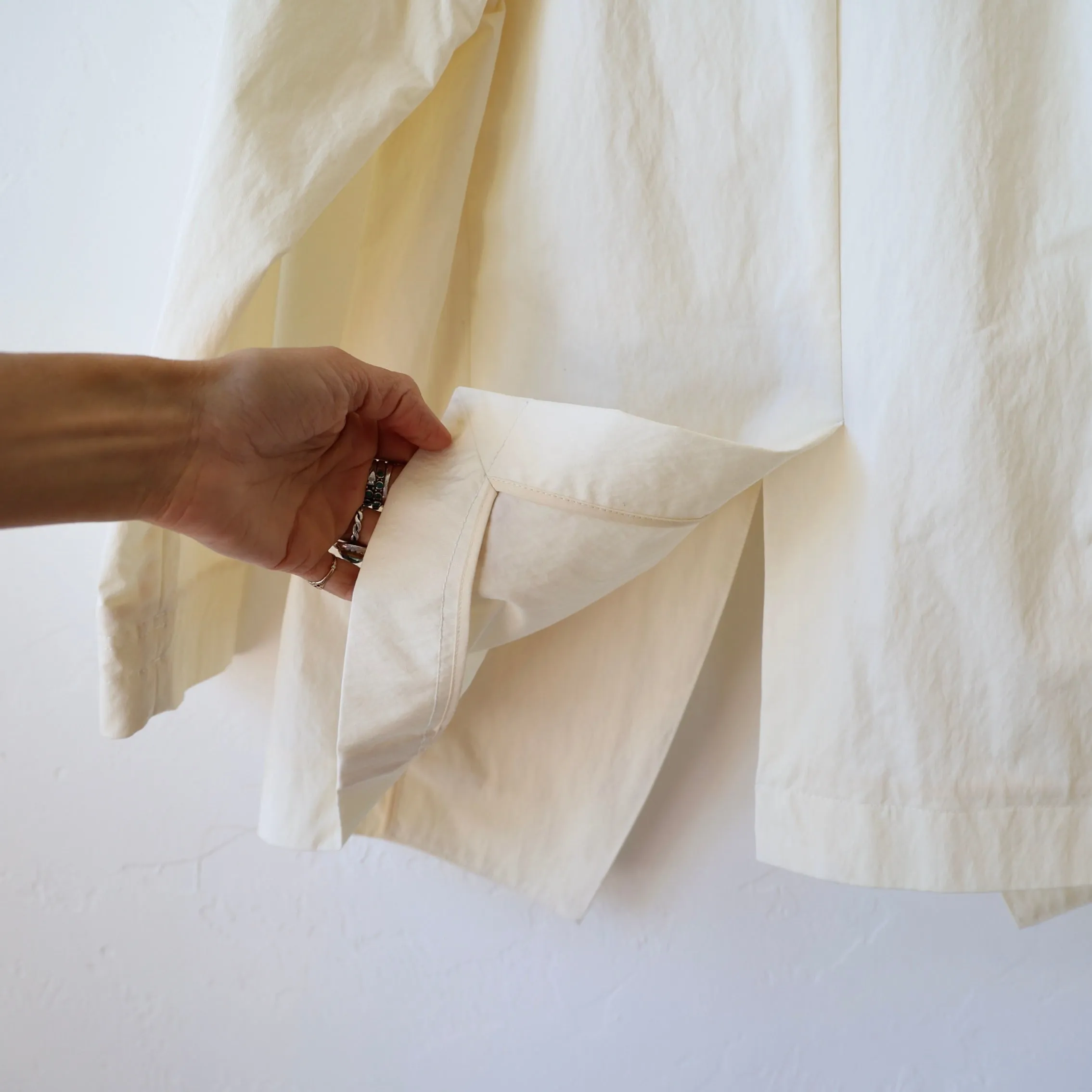 Aseedonclöud Windbreaker Jacket - Cream