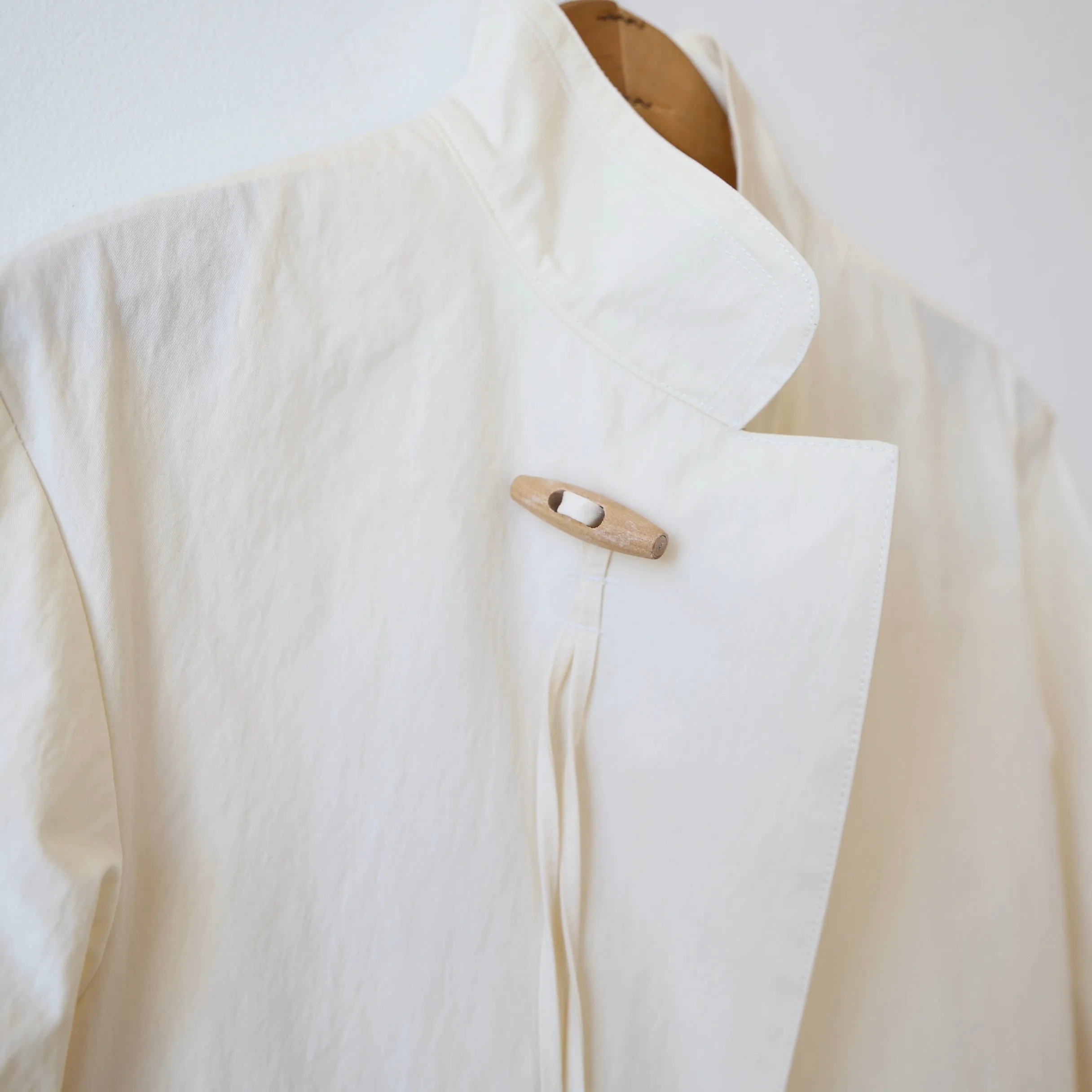 Aseedonclöud Windbreaker Jacket - Cream
