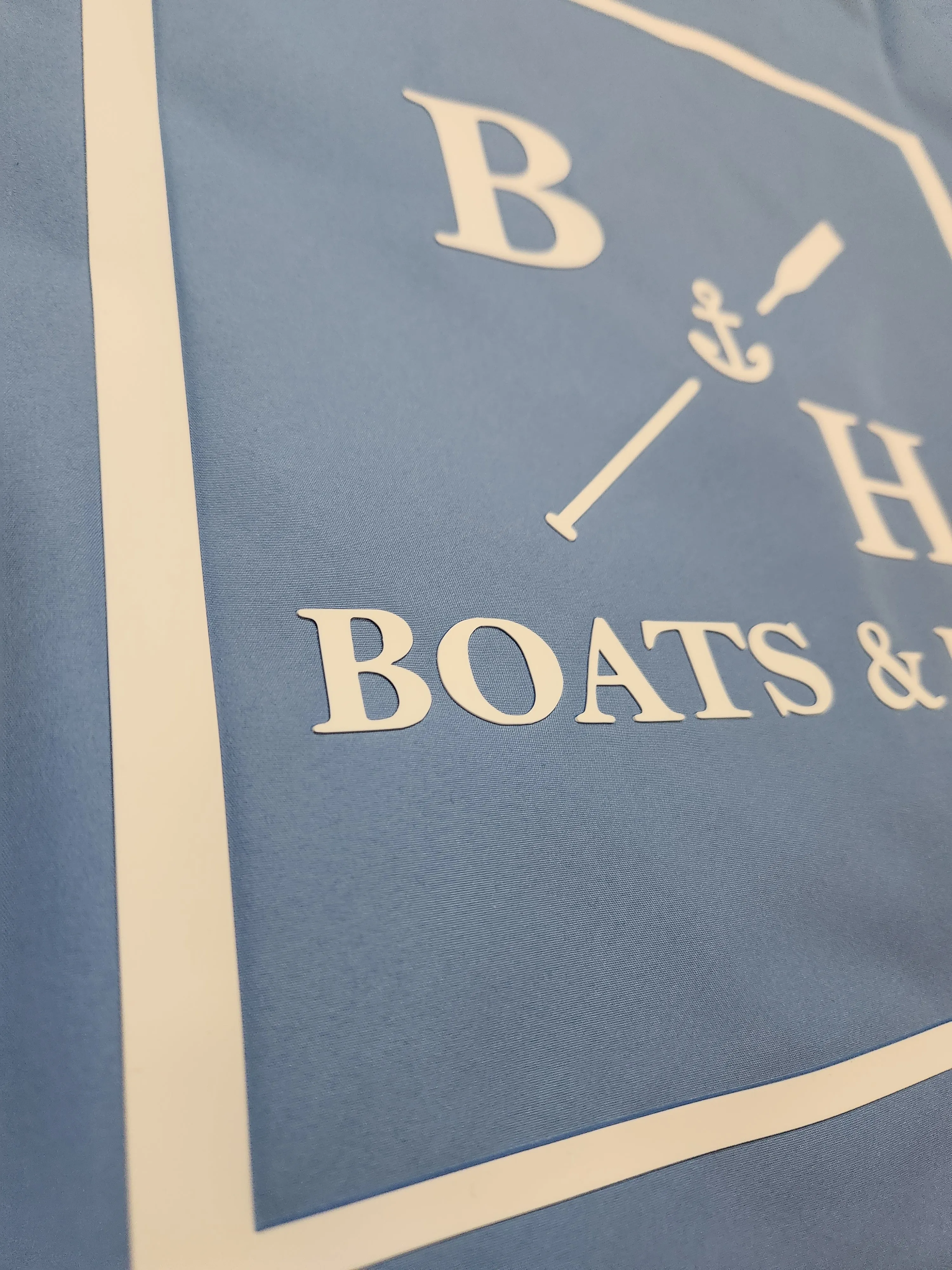 B & H Windbreaker