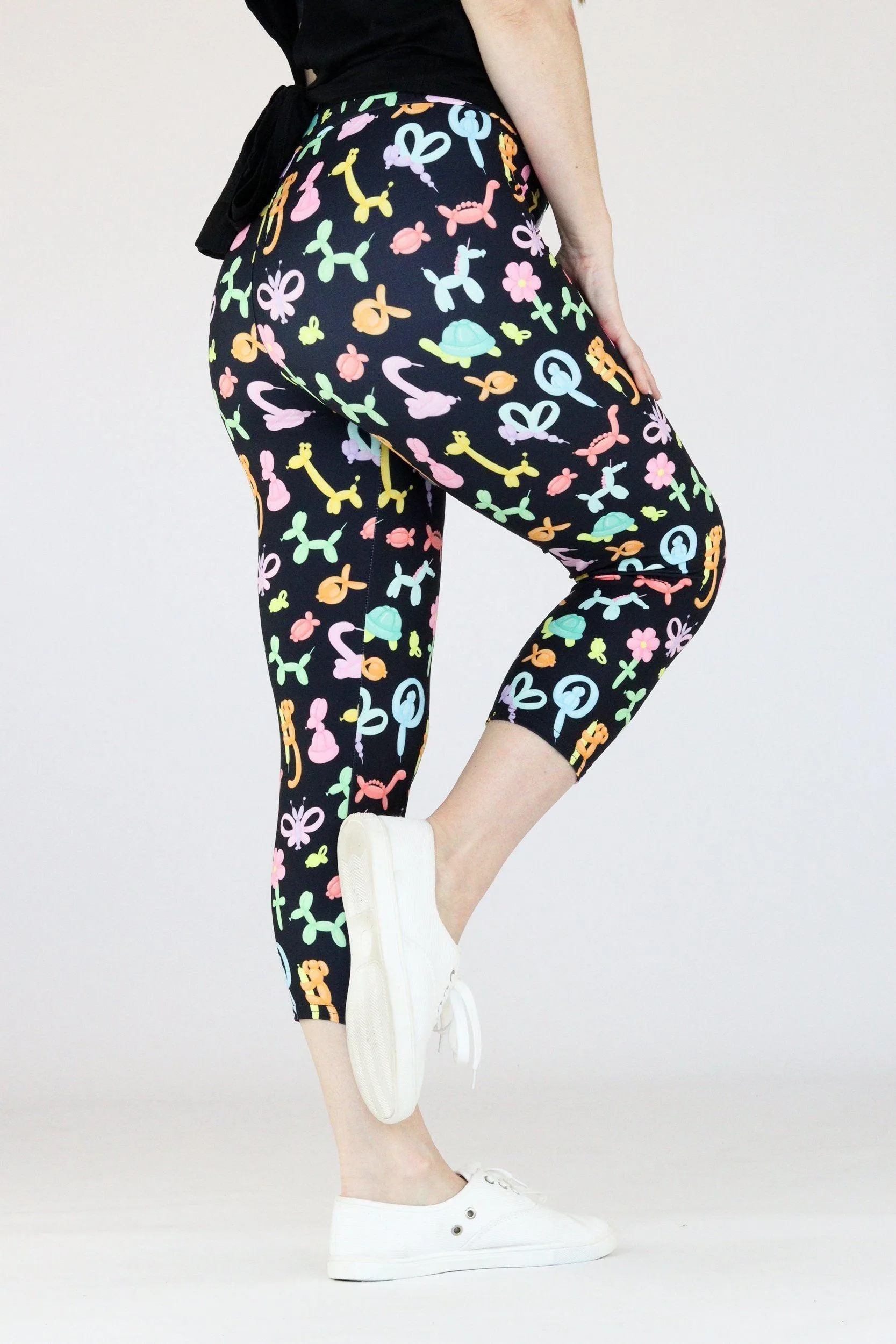 Balloon Animals - Casual Capri Leggings