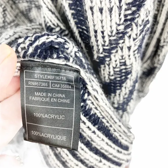 BB Dakota Mandala Aztec Fringe Knit Cardigan Small