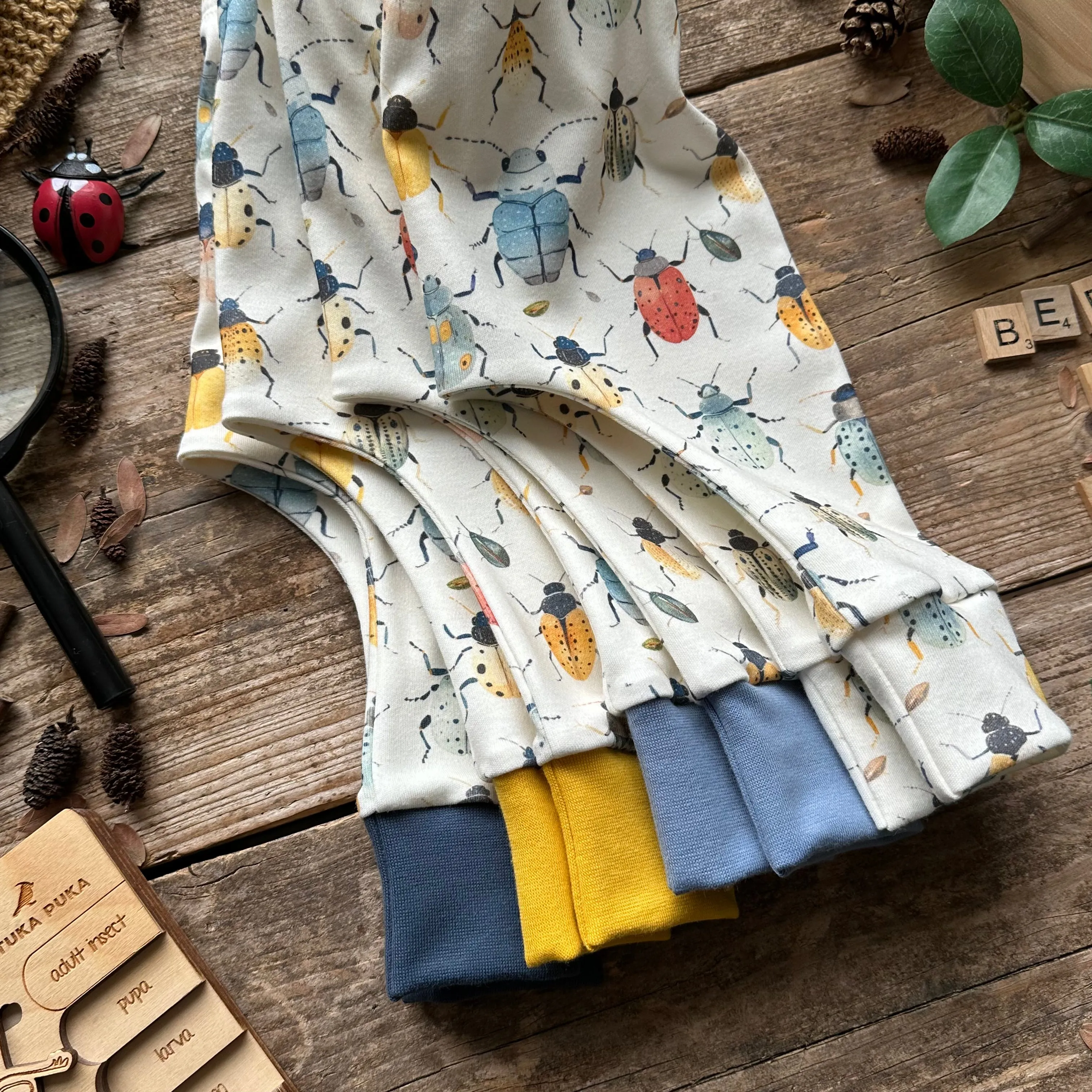 Beetles   Bugs Slim Leggings