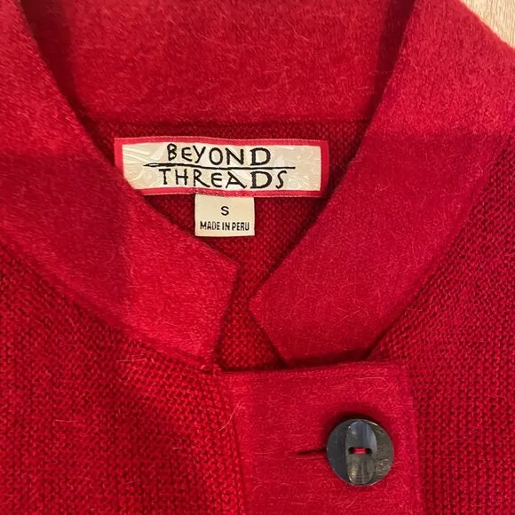 Beyond Threads Tabs Alpaca Cardigan Size Small