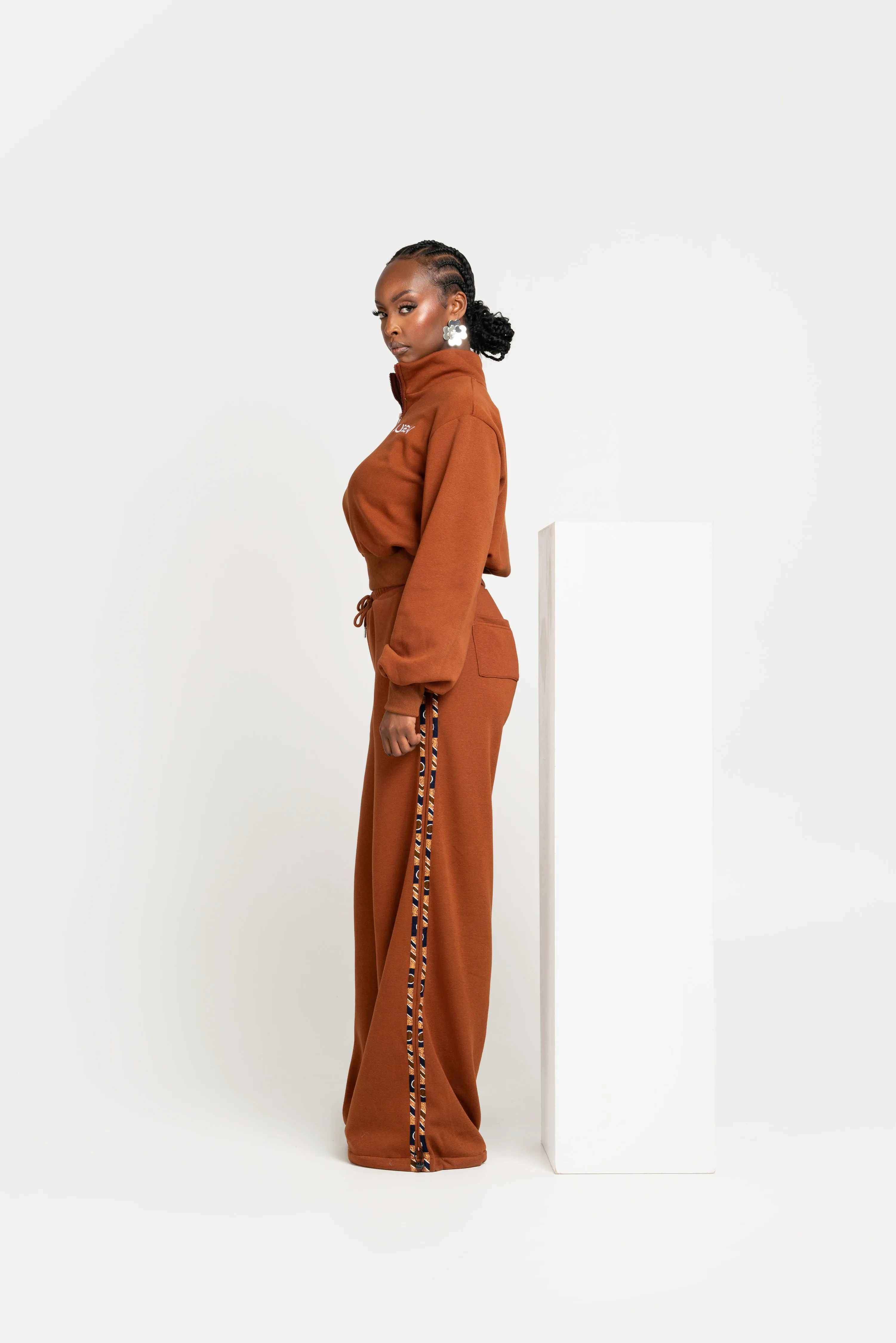 BROWN QUEEN Plush fleece JOGGER Set