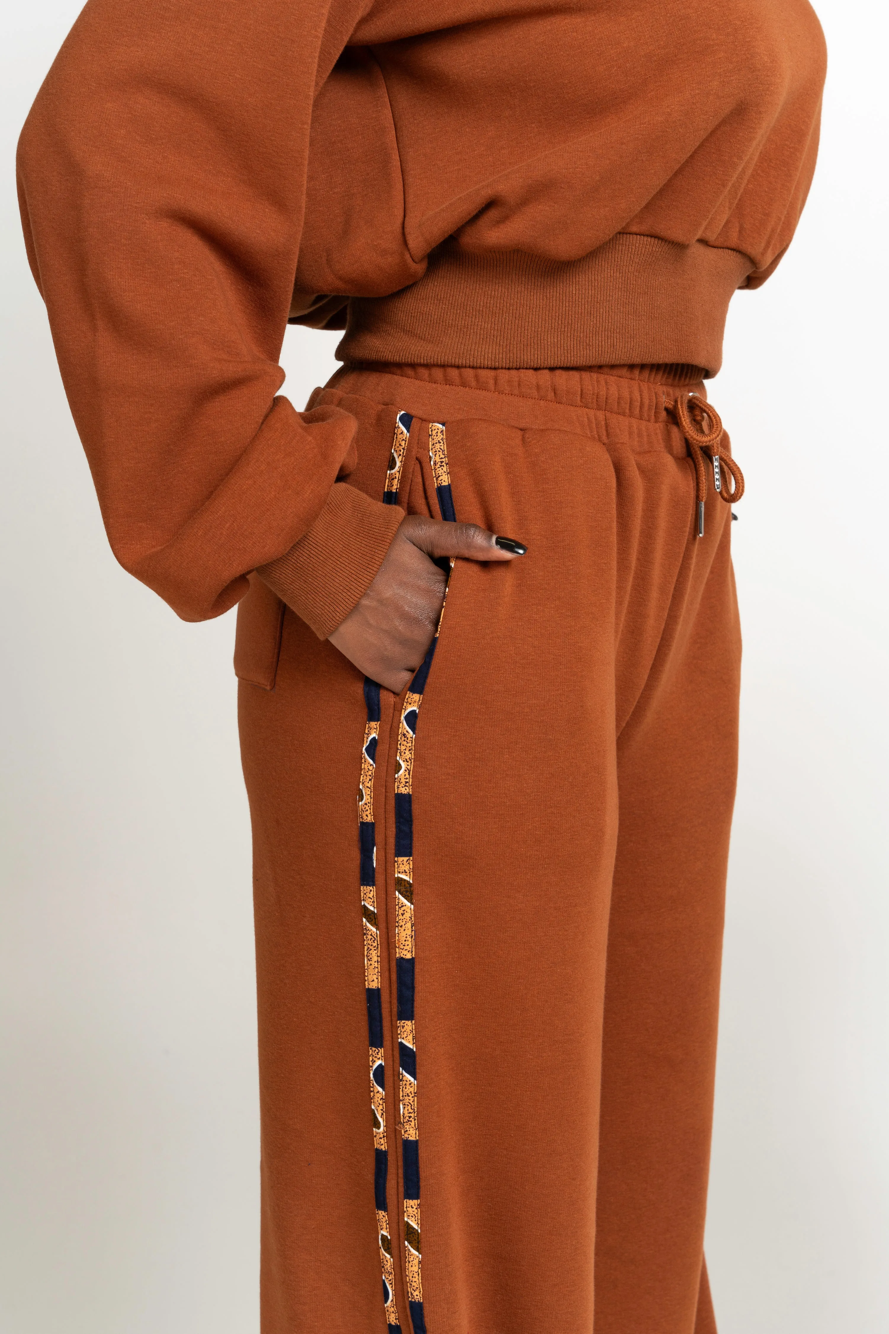 BROWN QUEEN Plush fleece JOGGER Set