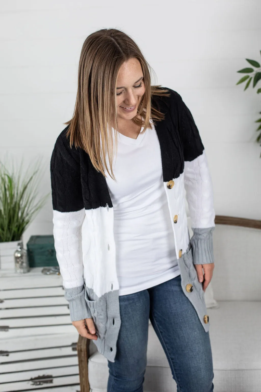 Button Cardigan - Monochrome