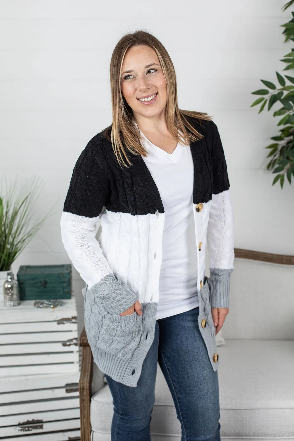 Button Cardigan - Monochrome
