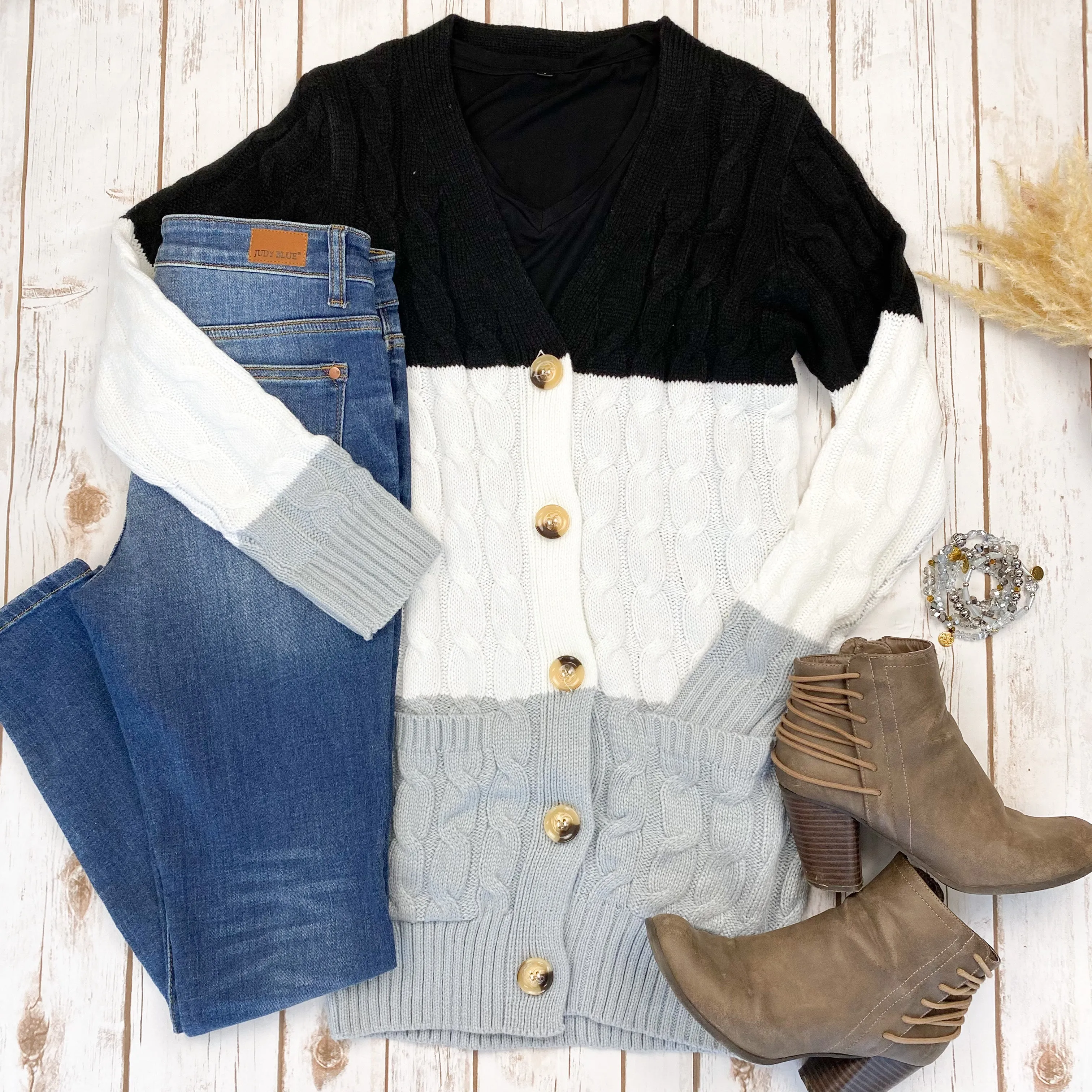 Button Cardigan - Monochrome
