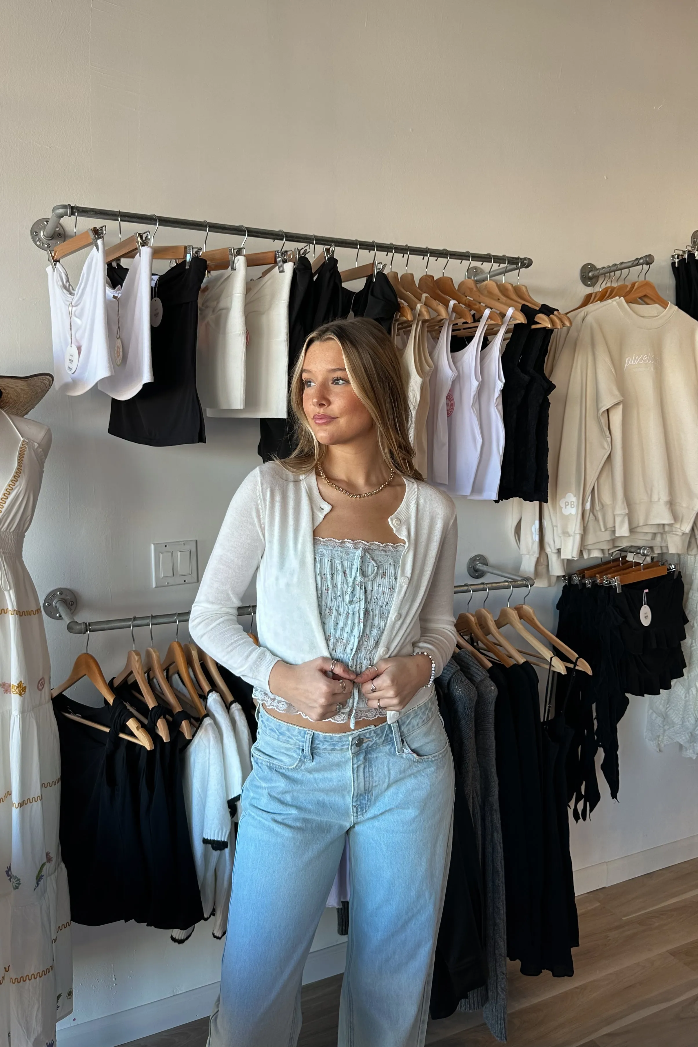 Carmen Light Cardigan