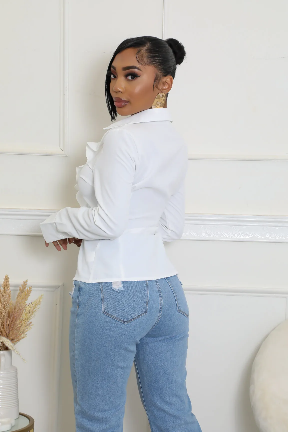 CAY1252P - RUFFLE TIE UP BLOUSE