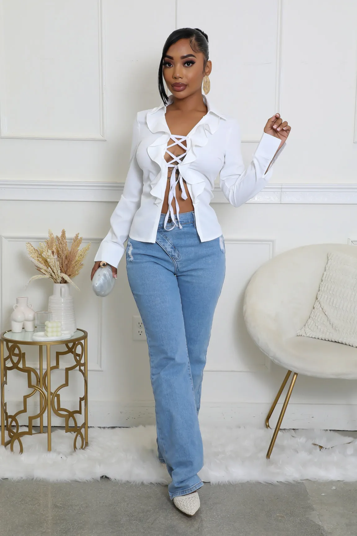 CAY1252P - RUFFLE TIE UP BLOUSE