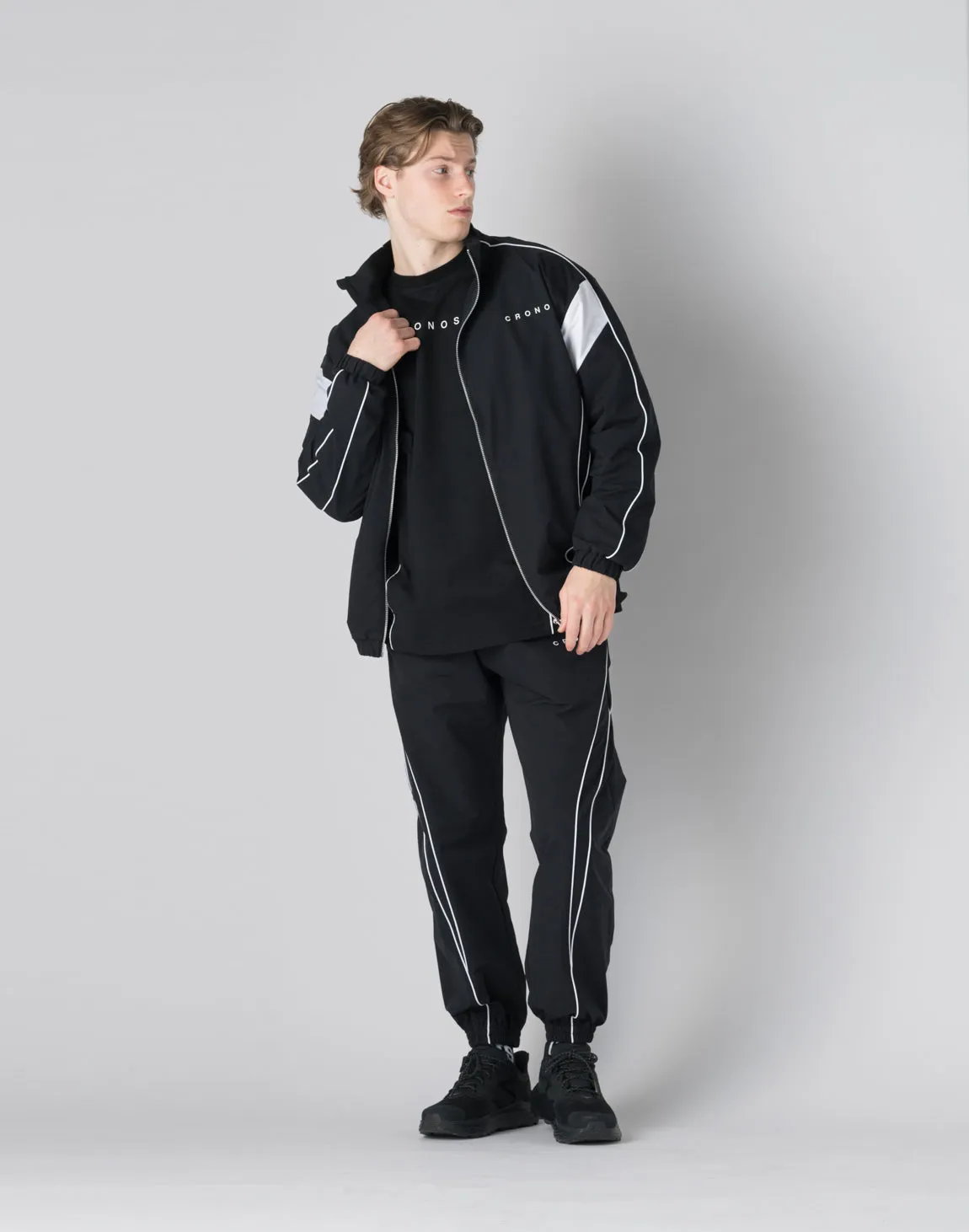CRONOS Windbreaker jacket【BLACK】