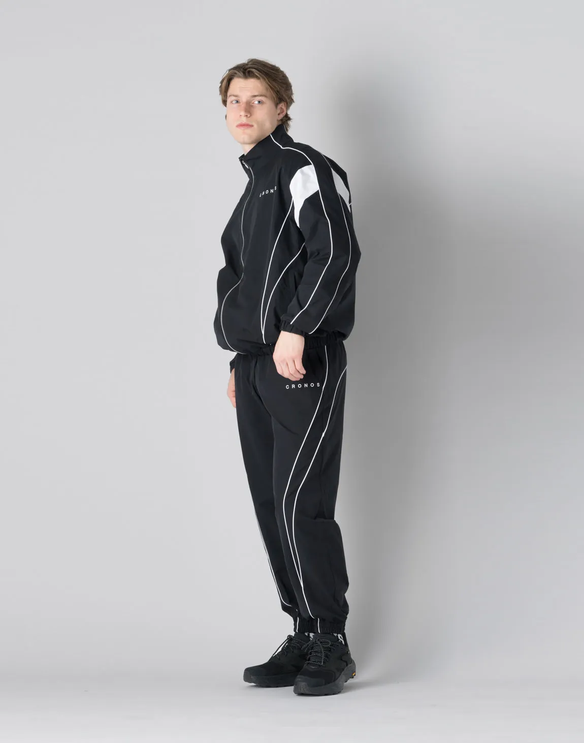 CRONOS Windbreaker jacket【BLACK】