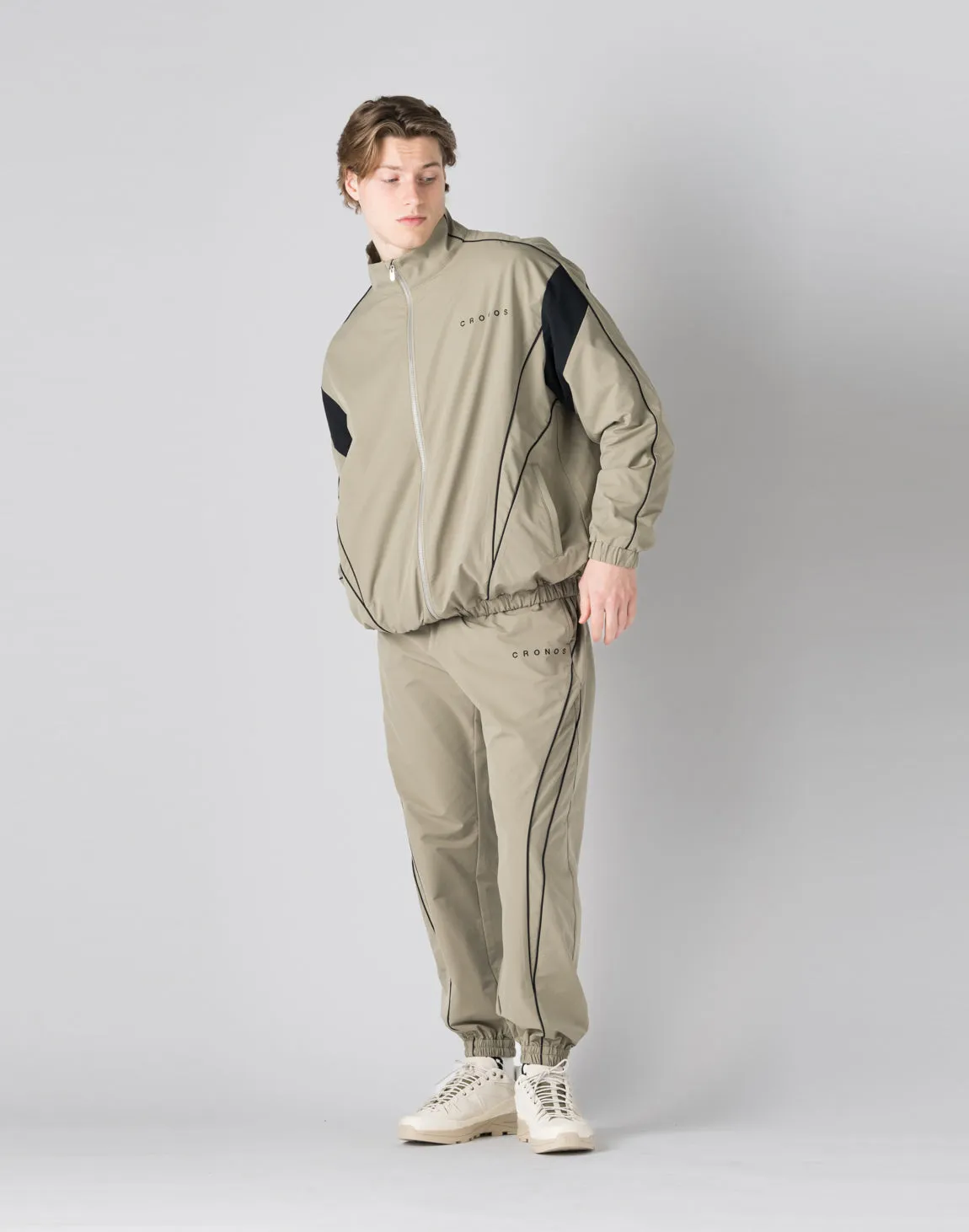 CRONOS Windbreaker jacket【GREIGE】