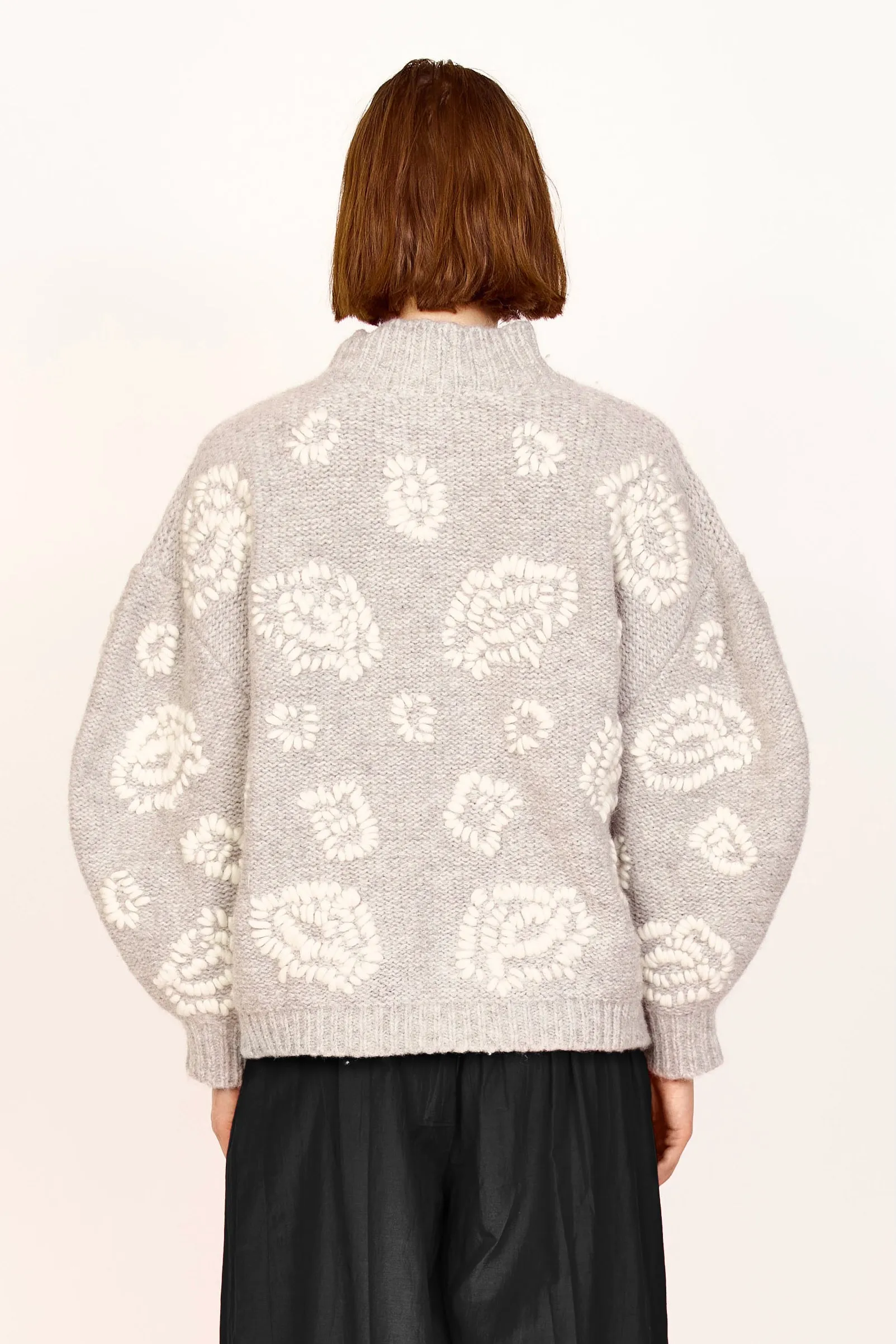Cusco Waterlily Cardigan in Dove Grey/Ivory