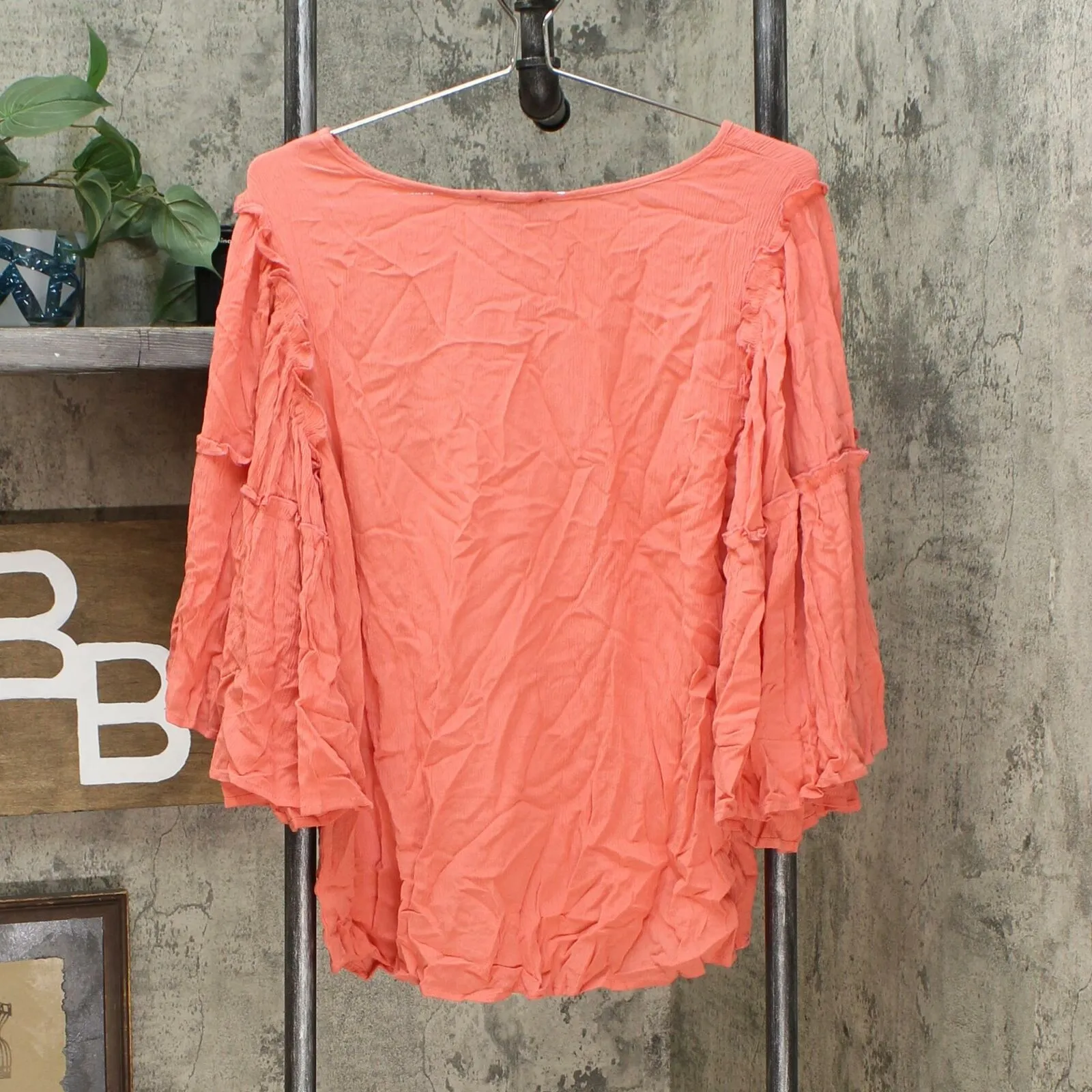 DG2 by Diane Gilman Women's Ruffle Sleeve Crinkle Knit Top