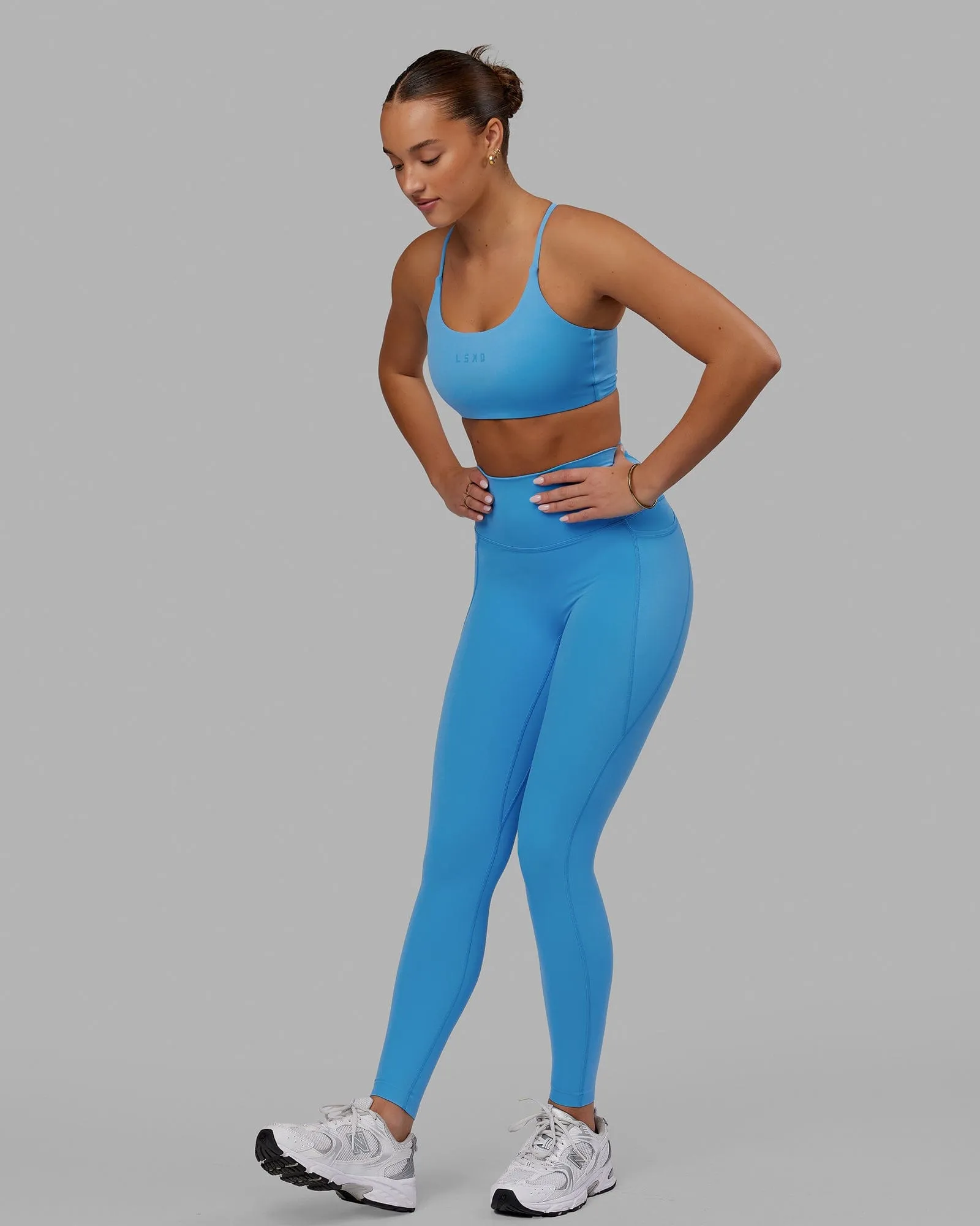 Elixir Full Length Tight With Pockets - Azure Blue