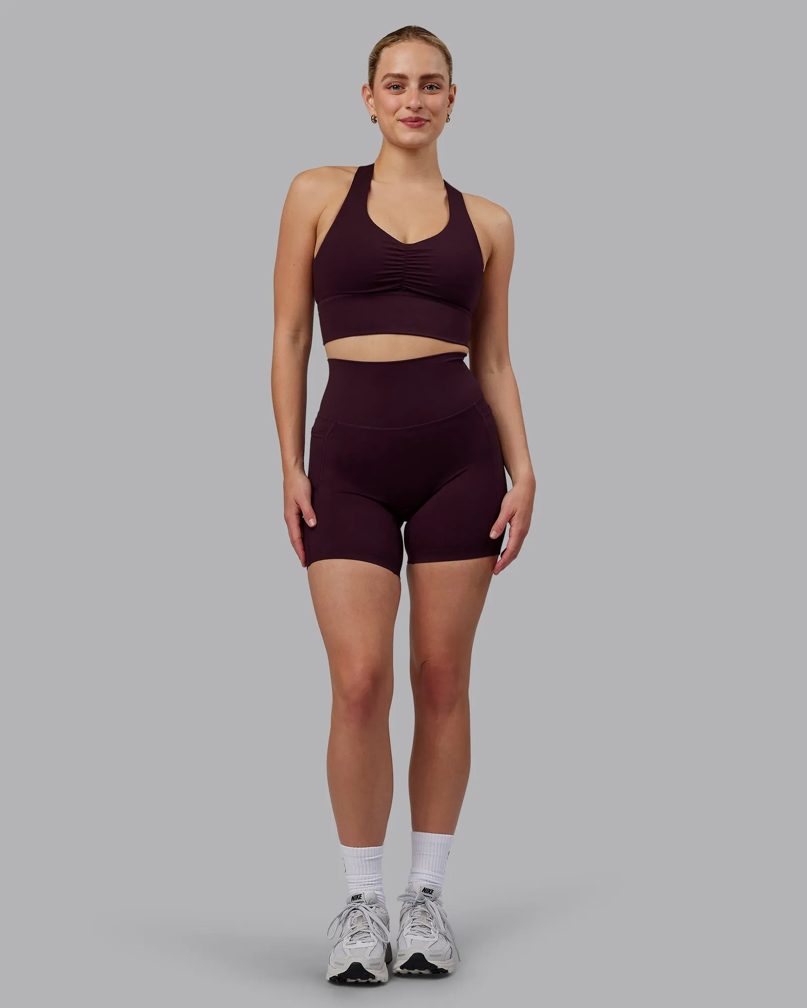 Elixir Mid Short Tight With Pockets - Mulberry