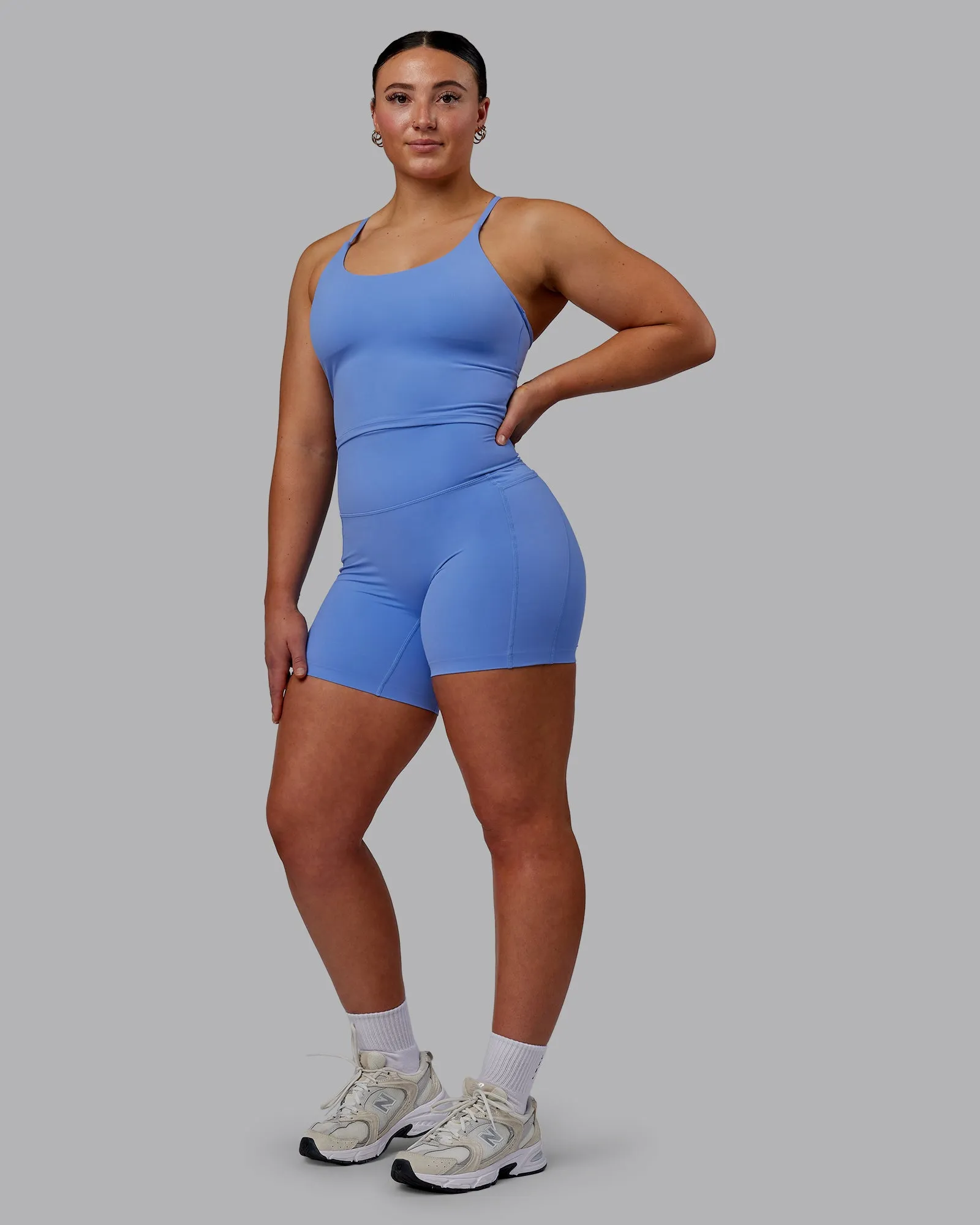 Elixir Mid Short Tight With Pockets - Ultramarine