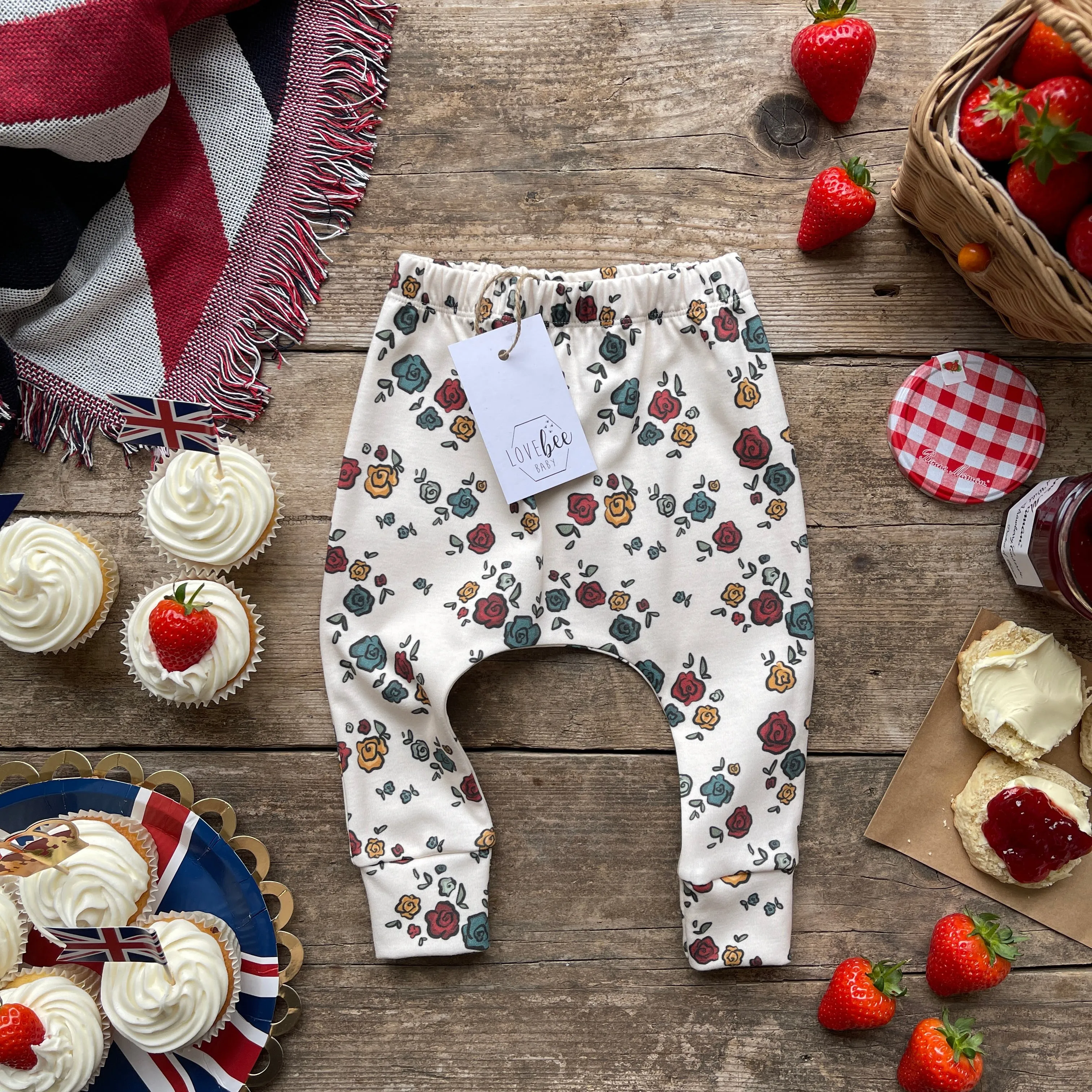 English Rose Harem Leggings | Ready To Post
