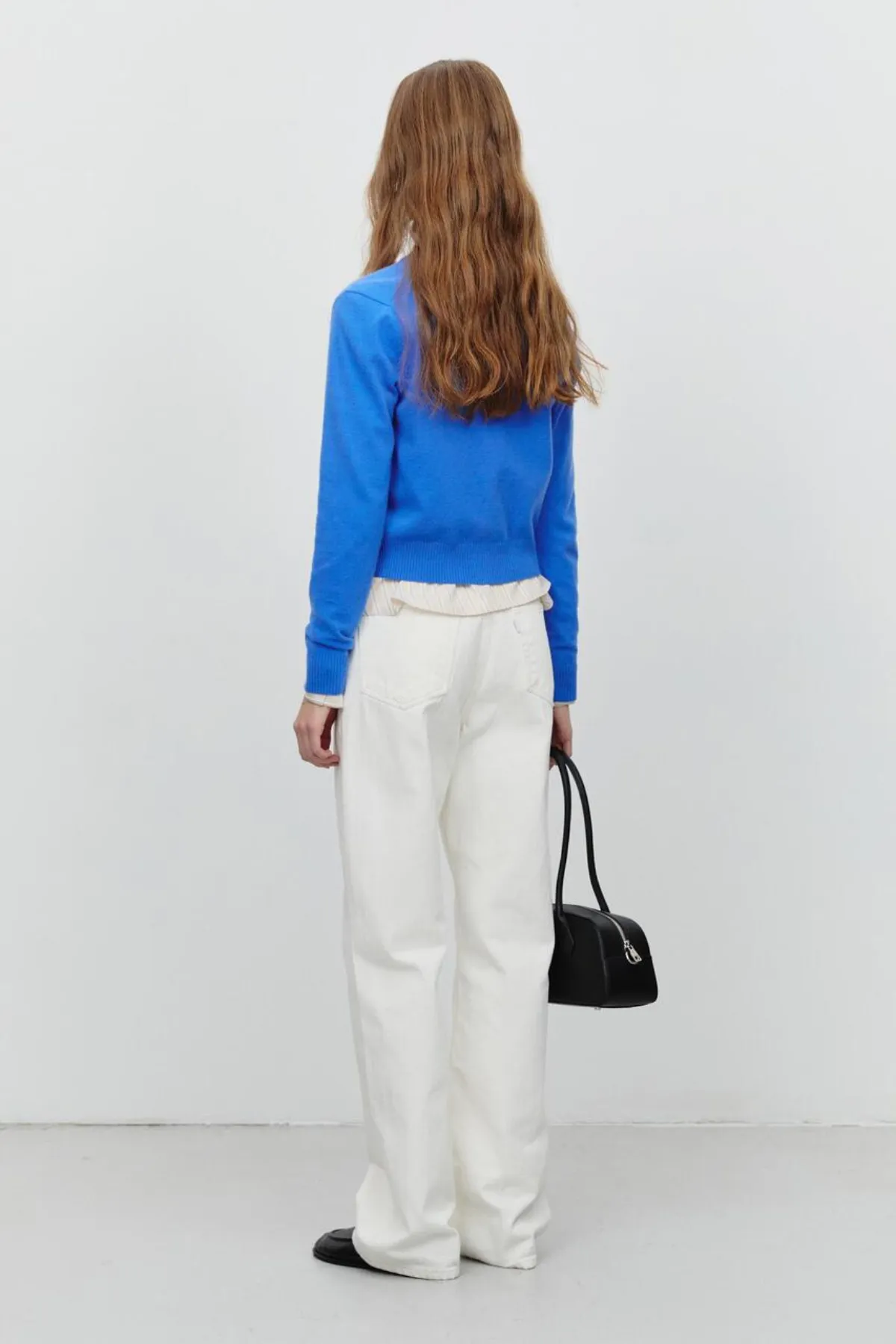 Essential Crewneck Knit Cardigan