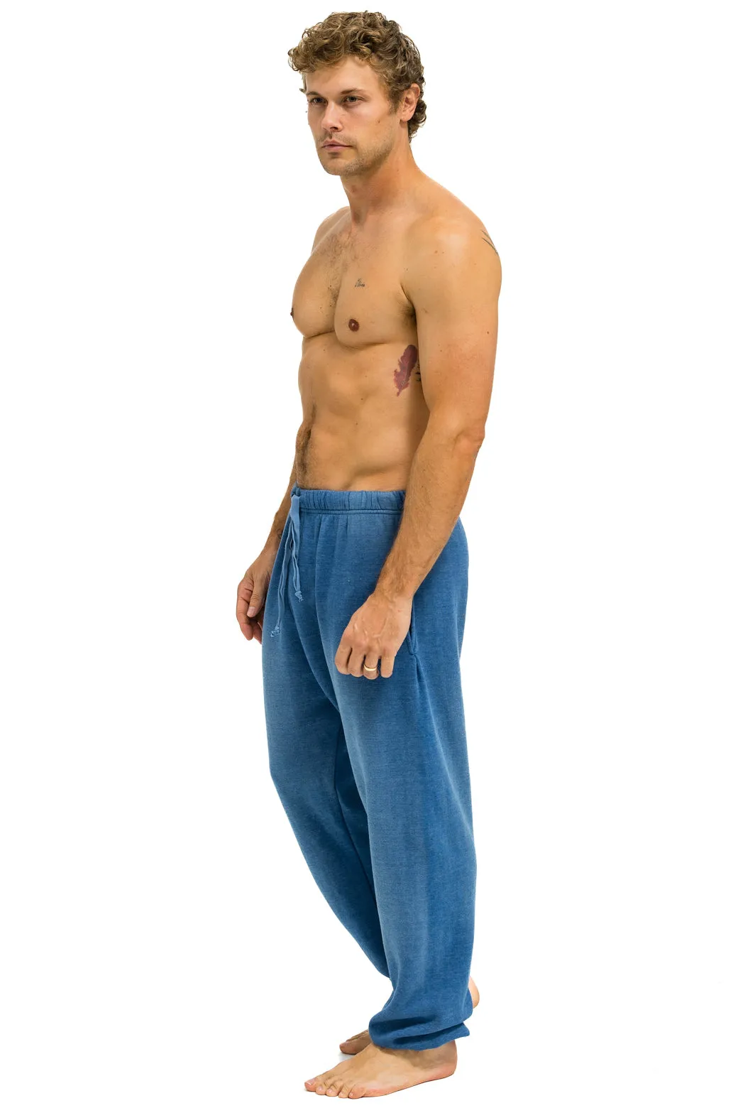 ESSENTIAL SWEATPANTS - FADED WATER