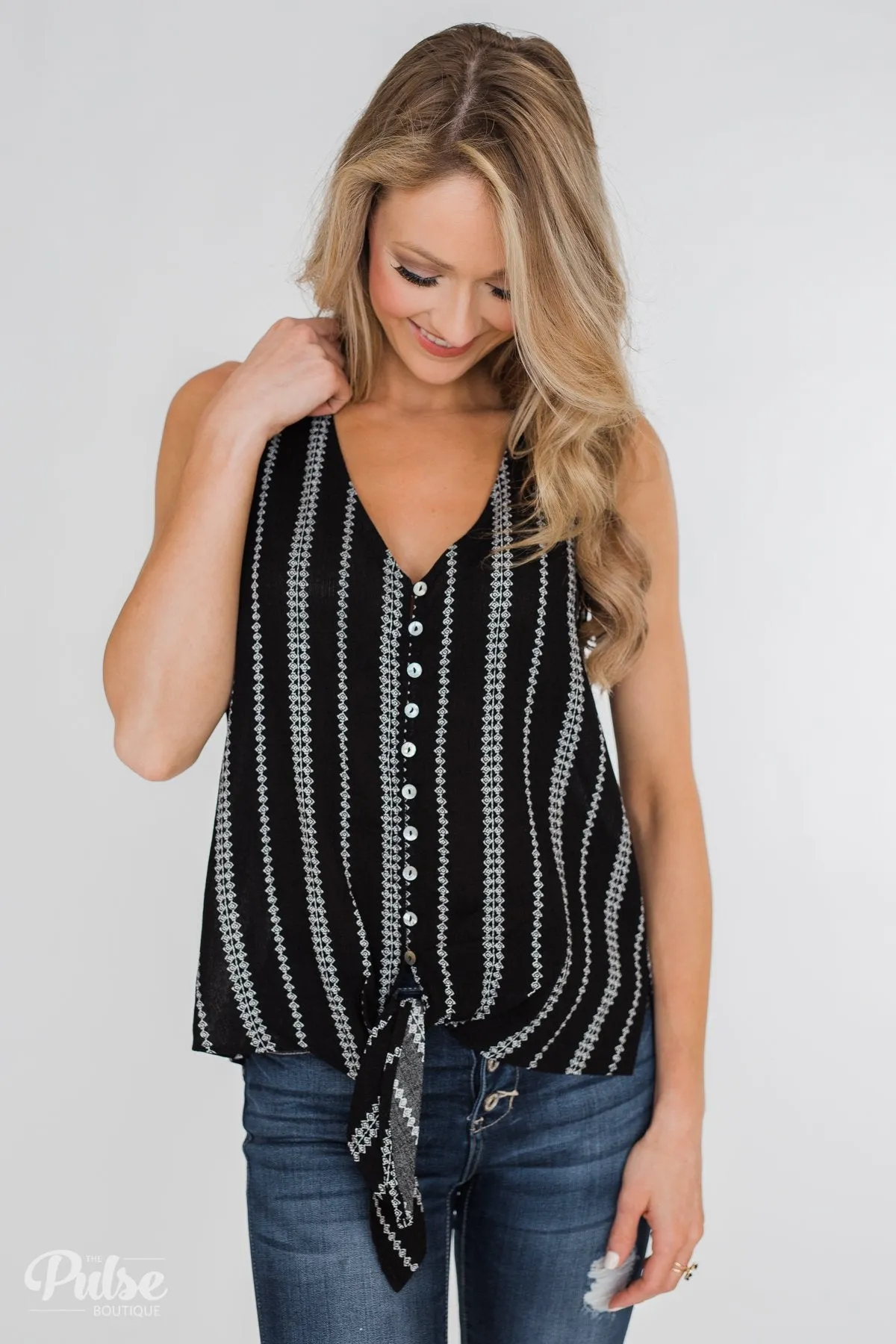 Focus On Me Tie & Button Tank Top- Black