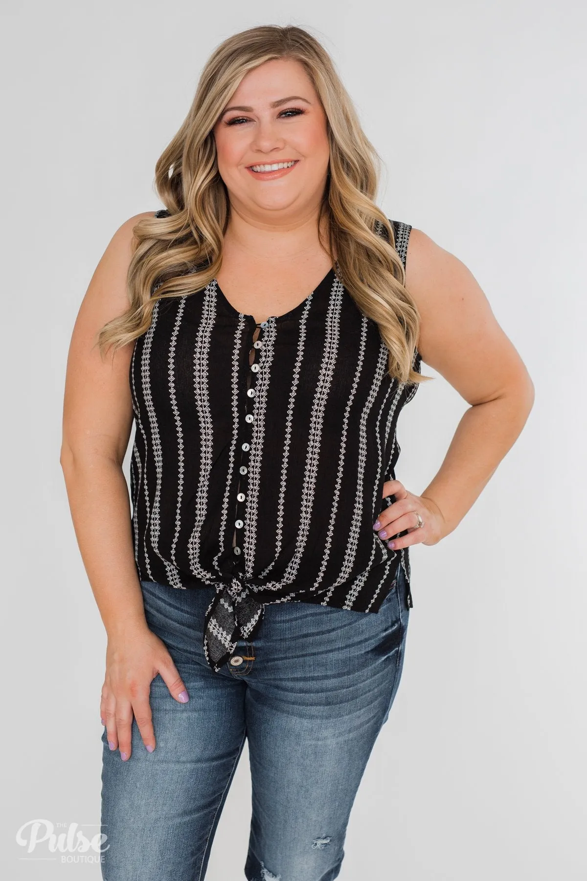 Focus On Me Tie & Button Tank Top- Black