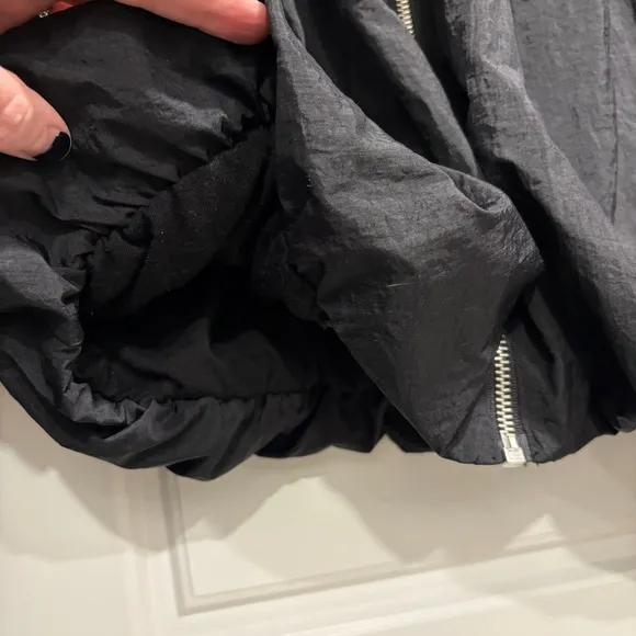 Free People Now or Never Bomber Jacket Womens Medium Black Balloon Windbreaker