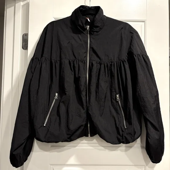 Free People Now or Never Bomber Jacket Womens Medium Black Balloon Windbreaker