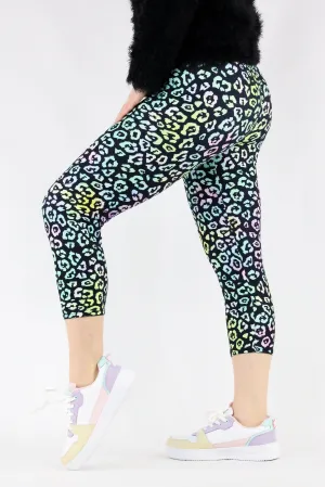 Iridescent Leopard - Casual Capri Leggings