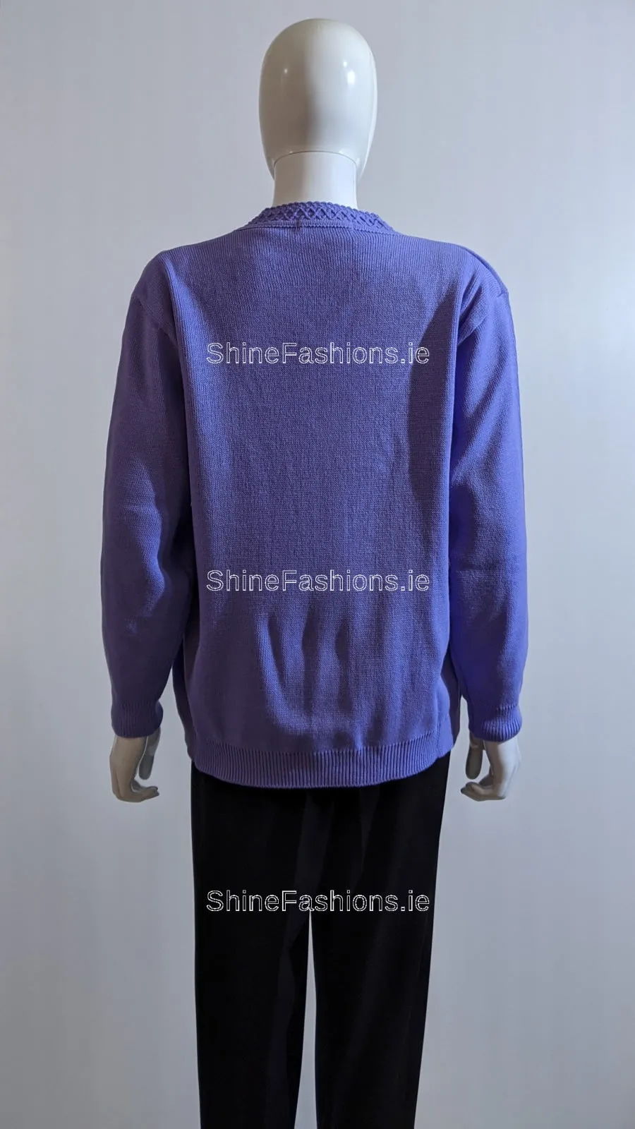 Lavender V-Neck Diamond Design Cardigan with Pockets