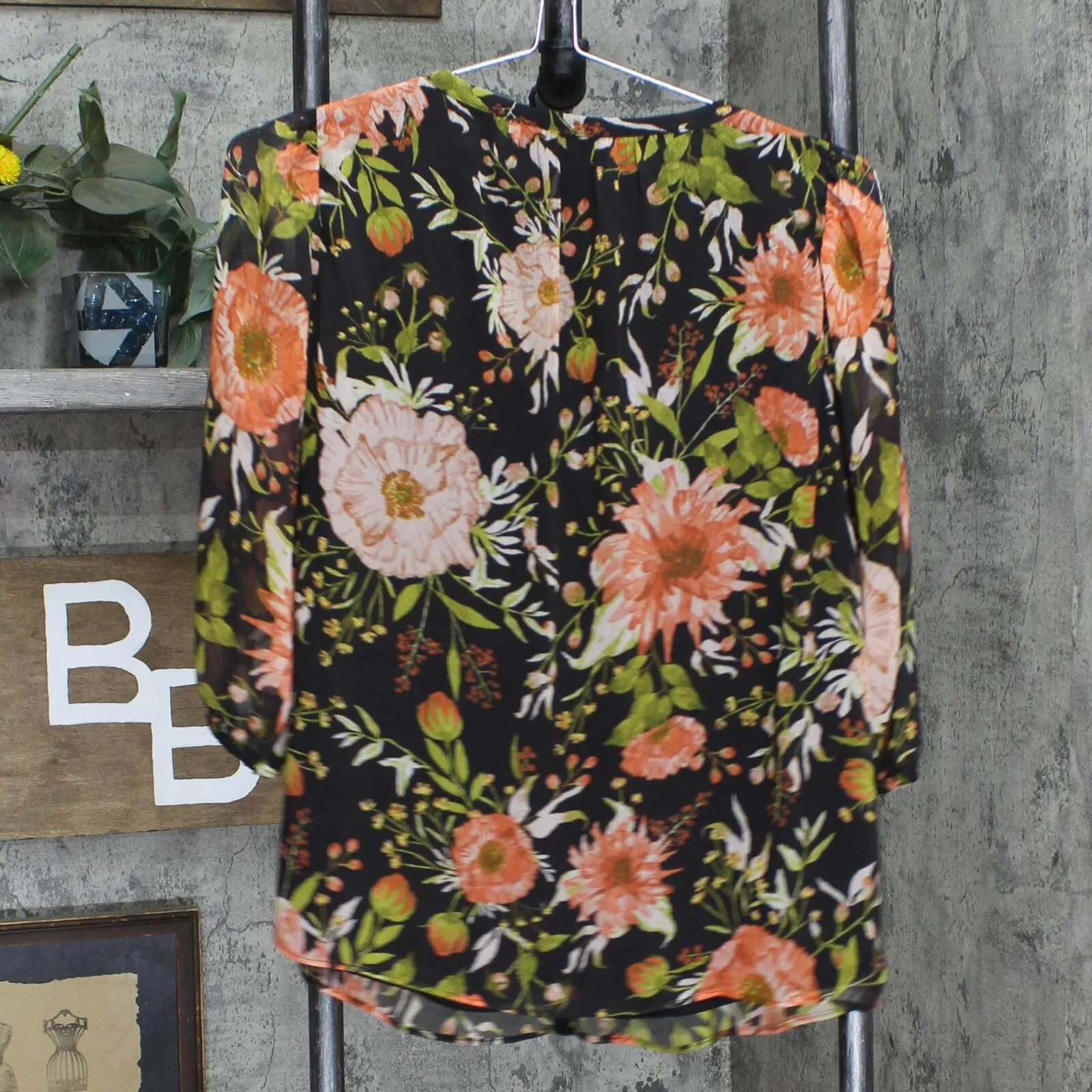 LC Lauren Conrad Womens Lined Woven Button Up Shirt Top Black Floral S