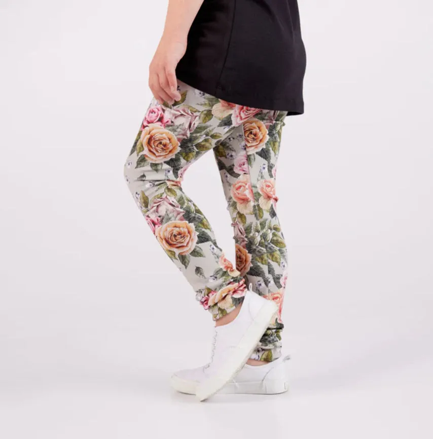 Little And Lively Girls Leggings in Antique Floral: Size 0/3M to 6 Years